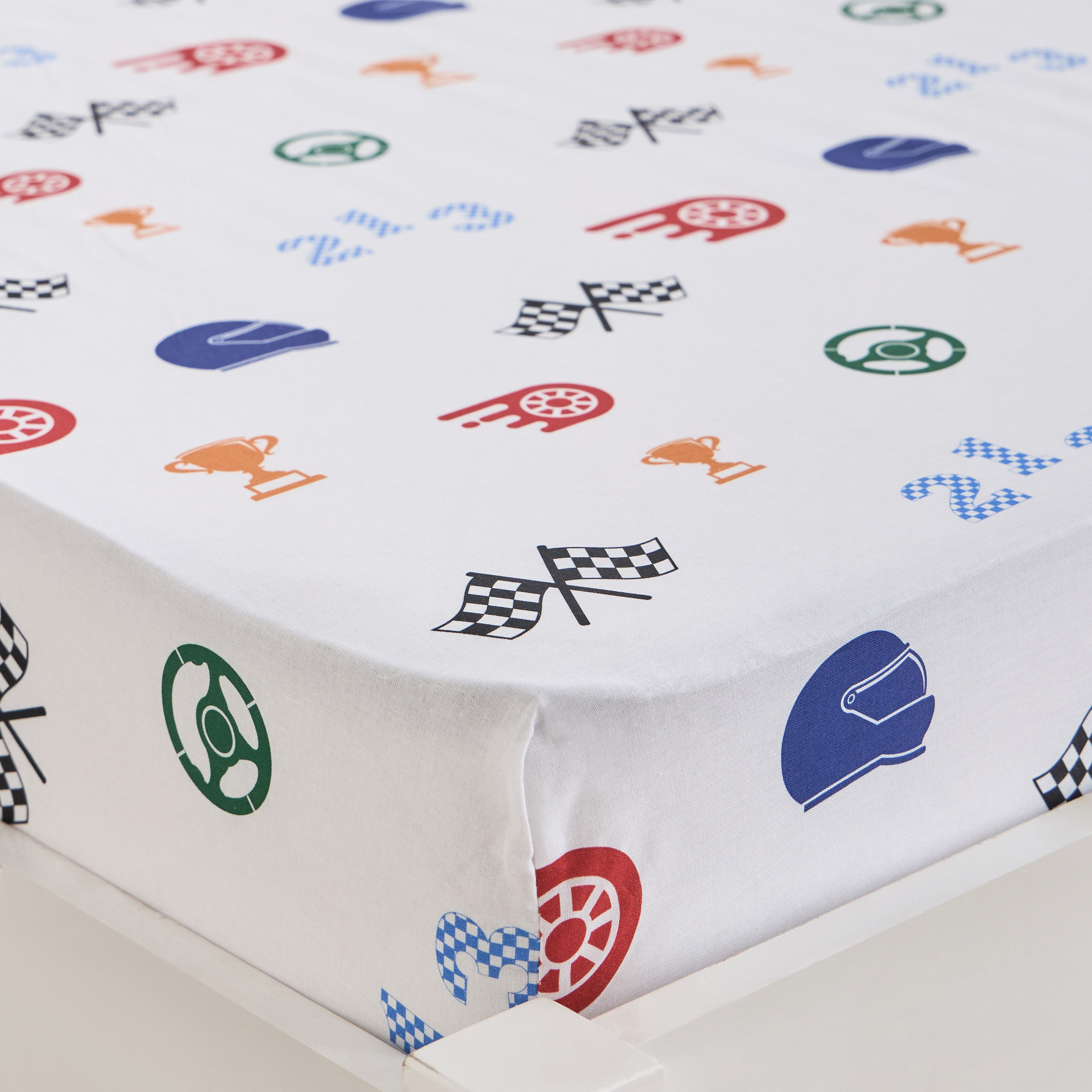 Flags and Cars Cotton 144 Thread Count 2-Piece Single Fitted Sheet Set - 90x200 cm-babyandkids-beddingandwindows-bedding-fittedandflatsheets-image-1