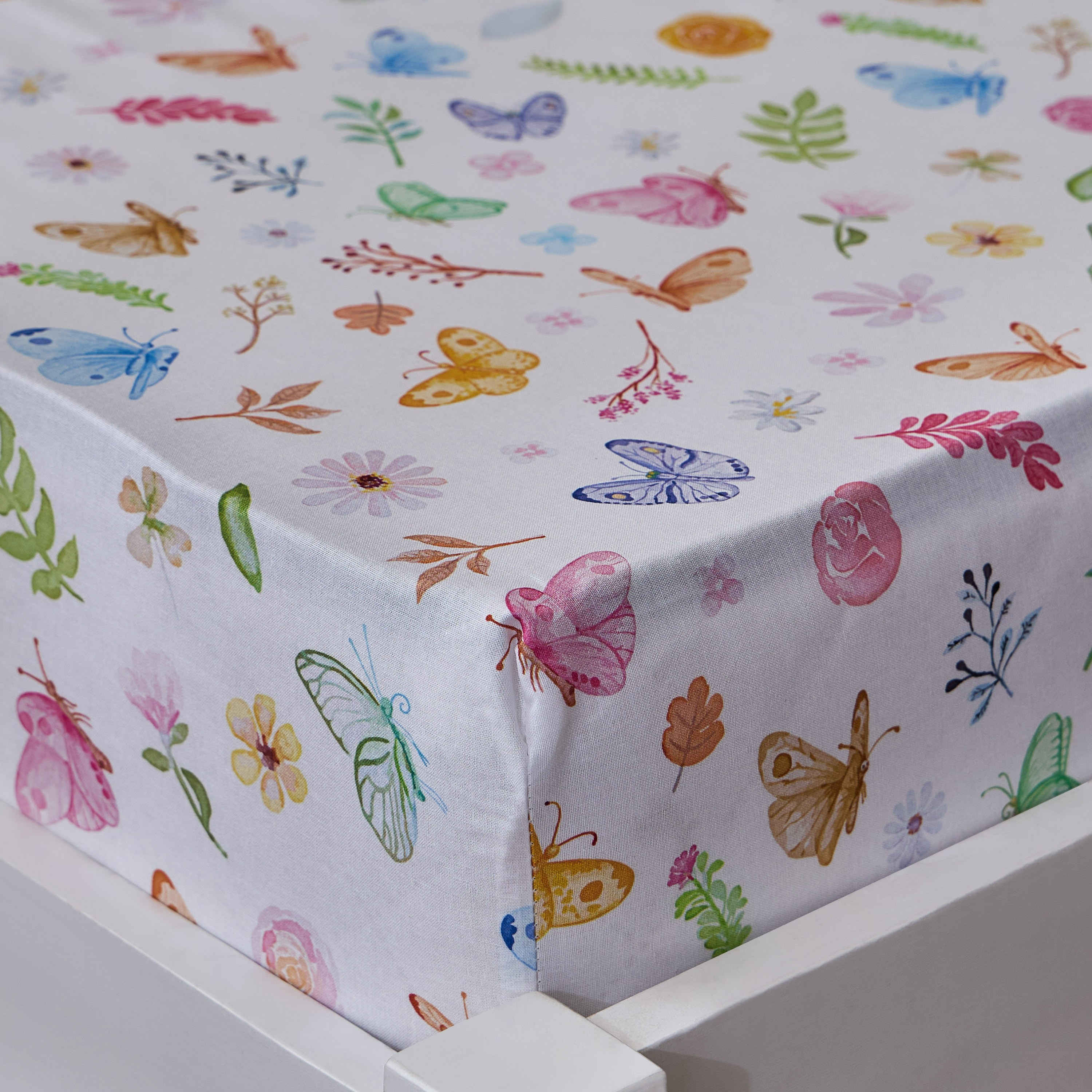 Floral and Butterfly Cotton 144 Thread Count 2-Piece Single Fitted Sheet Set - 90x200 cm-babyandkids-beddingandwindows-bedding-fittedandflatsheets-image-2