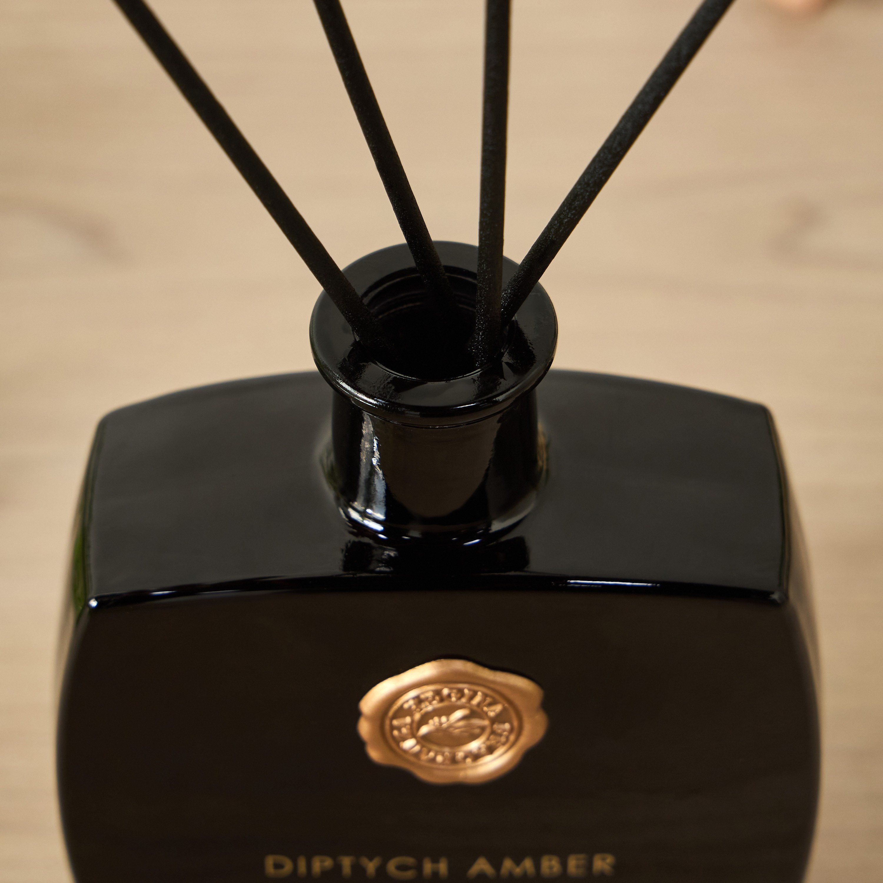 Regent Diptych Amber Reed Diffuser - 200 ml-household-homefragrance-reeddiffusers-image-3
