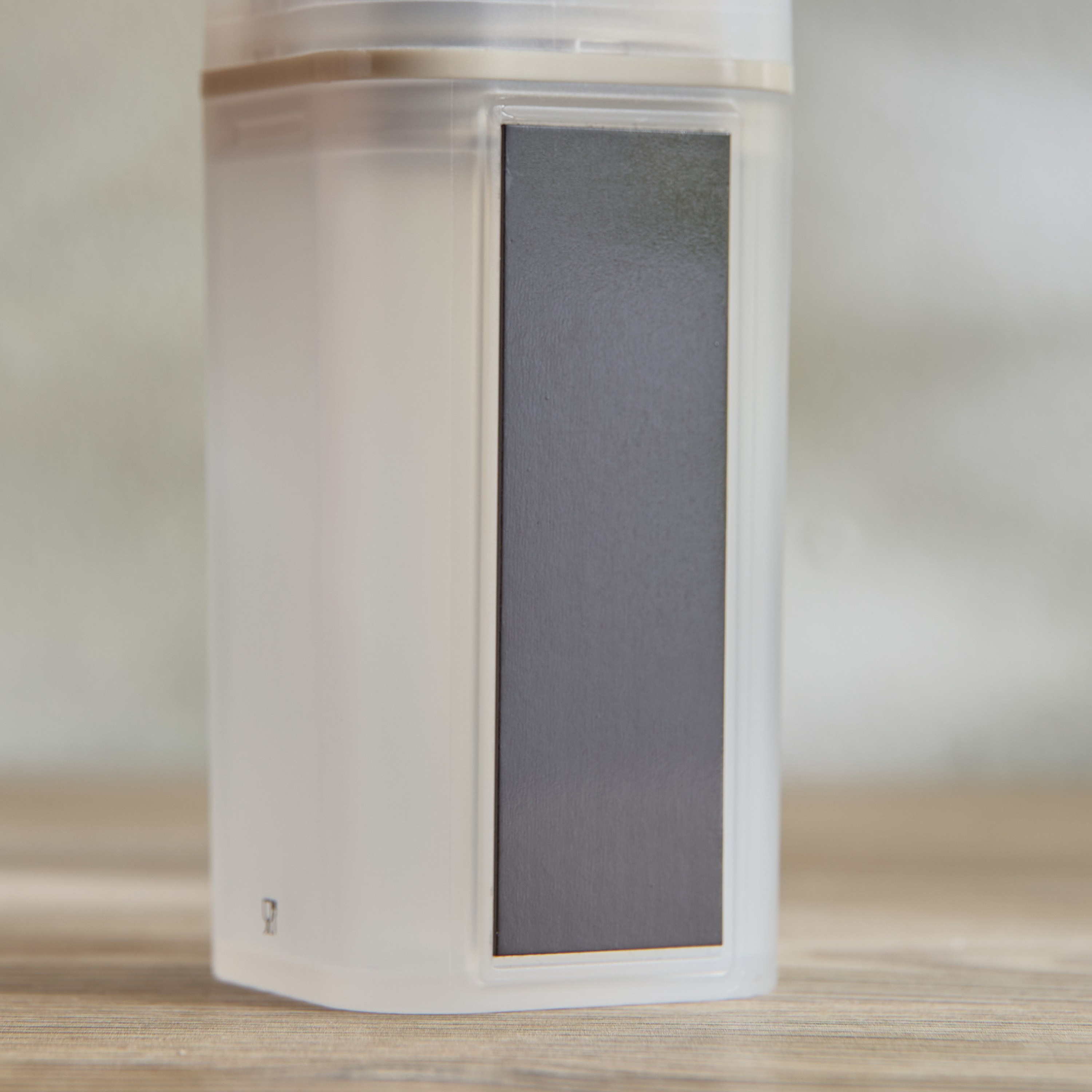 Lockbox Salt and Pepper Shaker-household-kitchen-foodstorage-spiceracksandjars-image-2