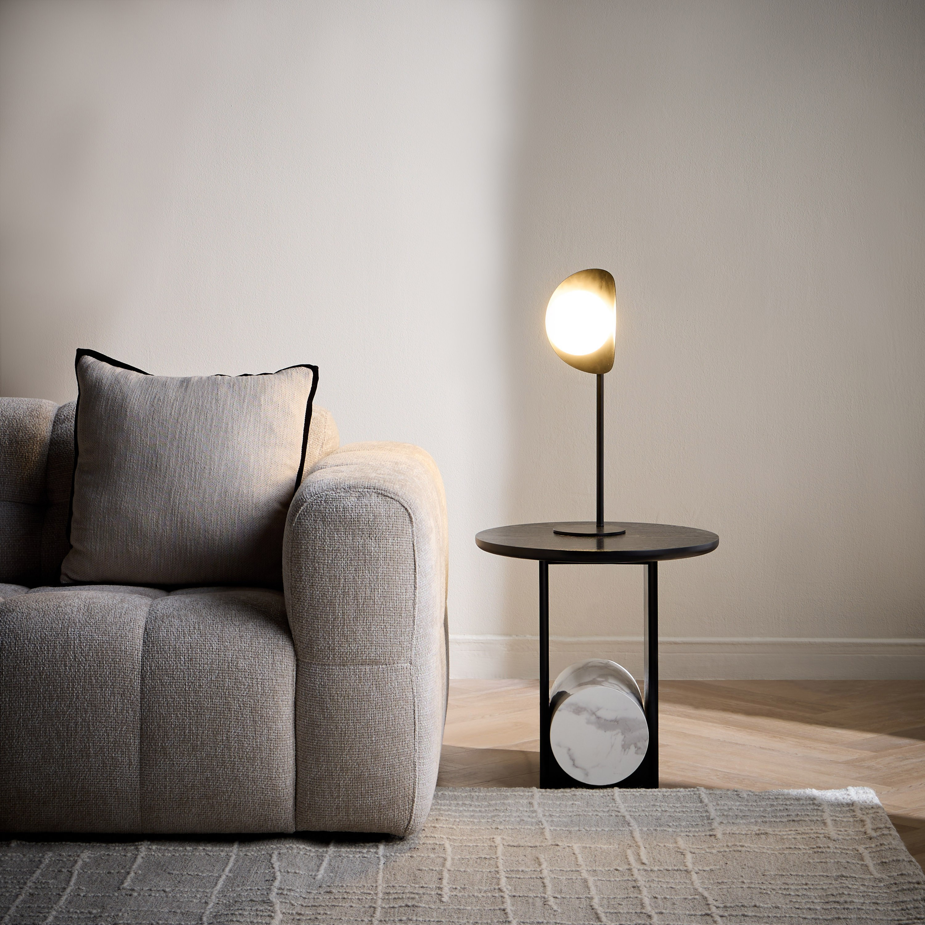 Brandon Glass Table Lamp - 55 cm-household-lighting-tableanddesklamps-image-4