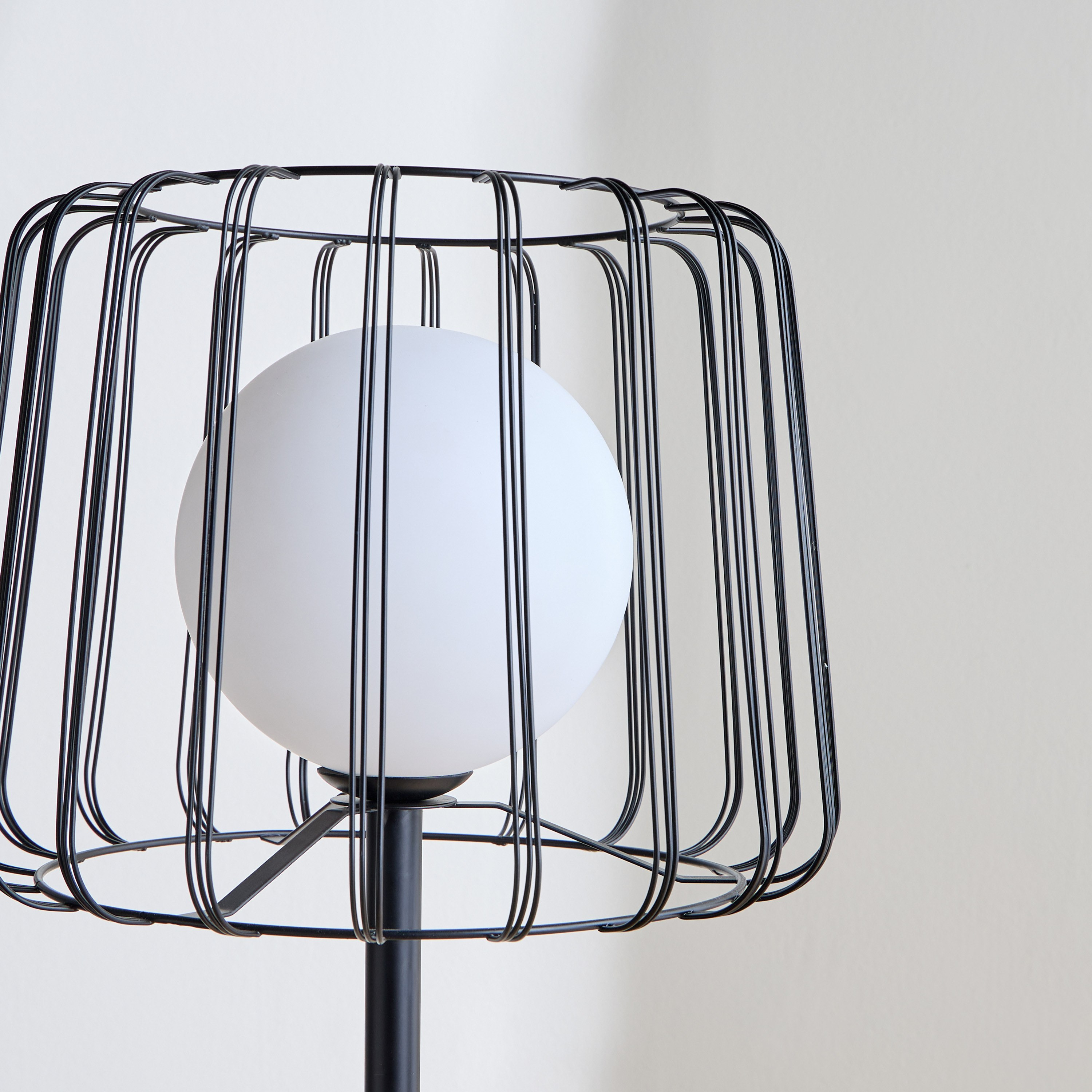 Valkyrie Metal Floor Lamp - 159 cm-household-lighting-floorlamps-image-3