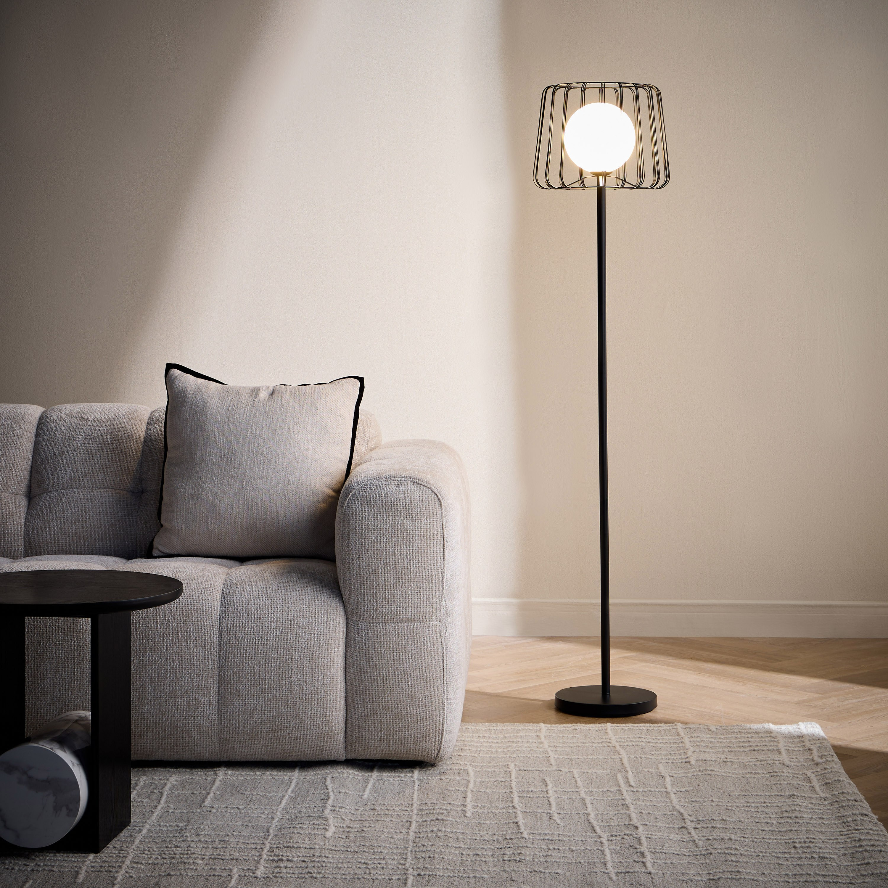 Valkyrie Metal Floor Lamp - 159 cm-household-lighting-floorlamps-image-5