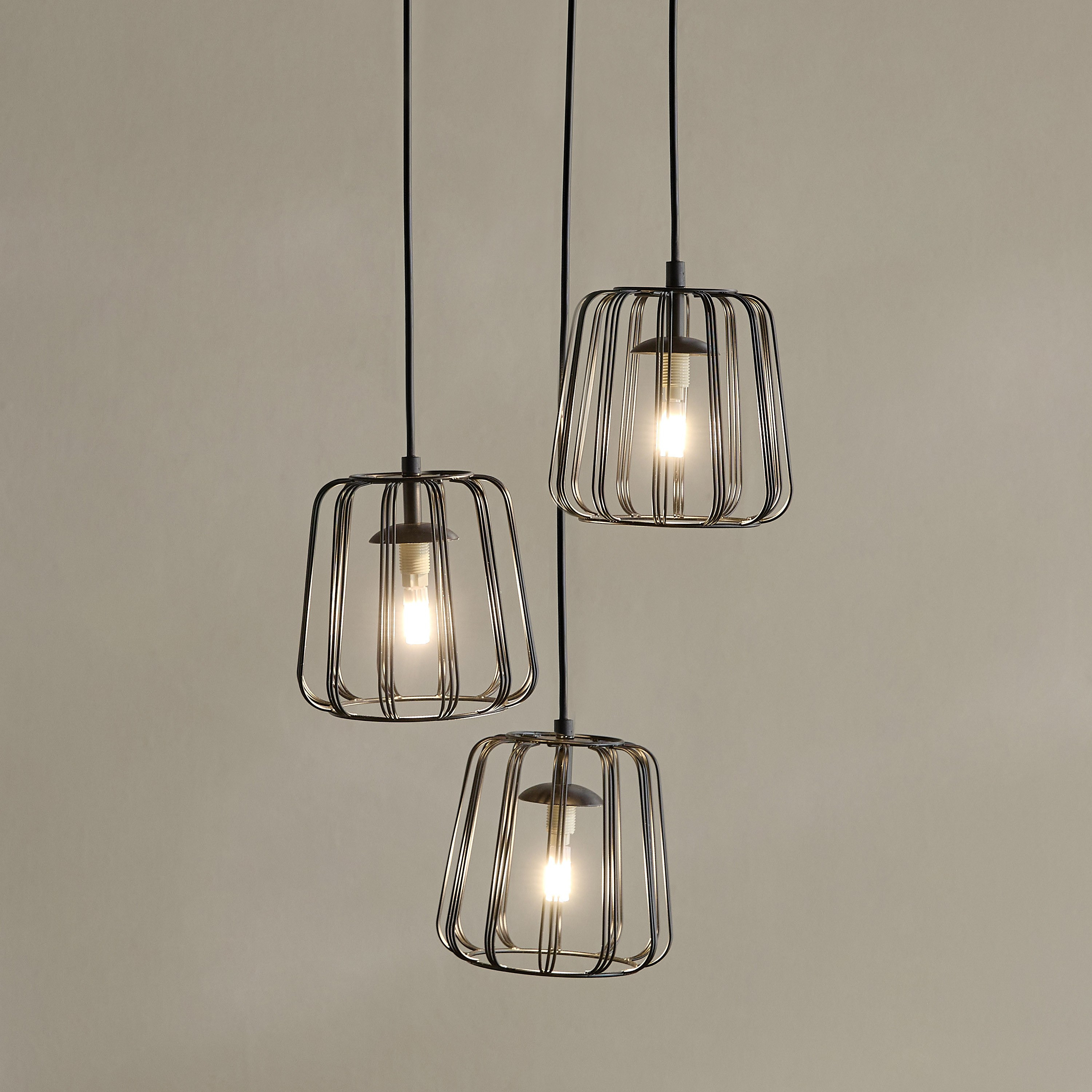 مصباح سقف معدن بـ3 لمبات - فالكيري-household-lighting-ceilinglamps-clusters-image-2