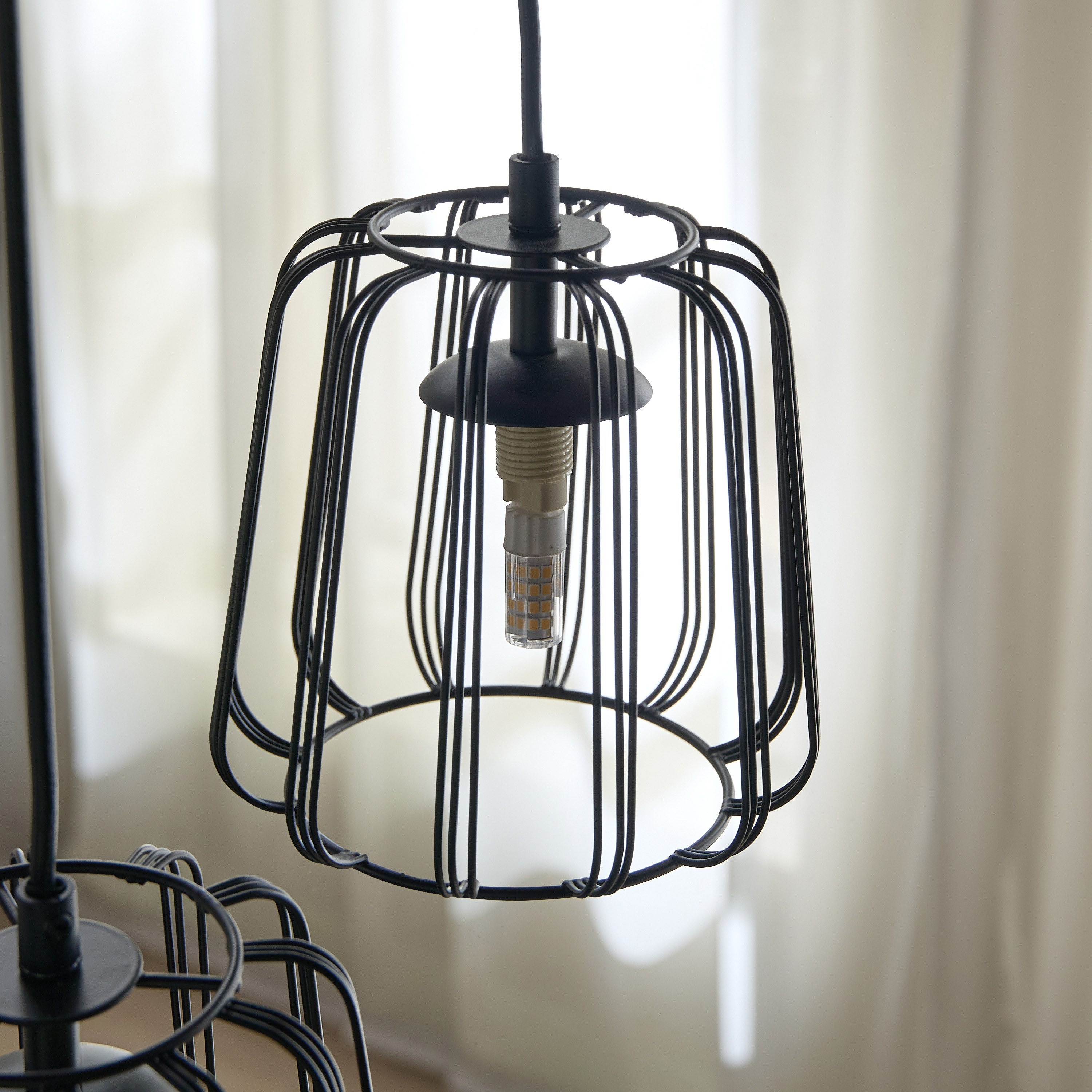 مصباح سقف معدن بـ3 لمبات - فالكيري-household-lighting-ceilinglamps-clusters-image-3