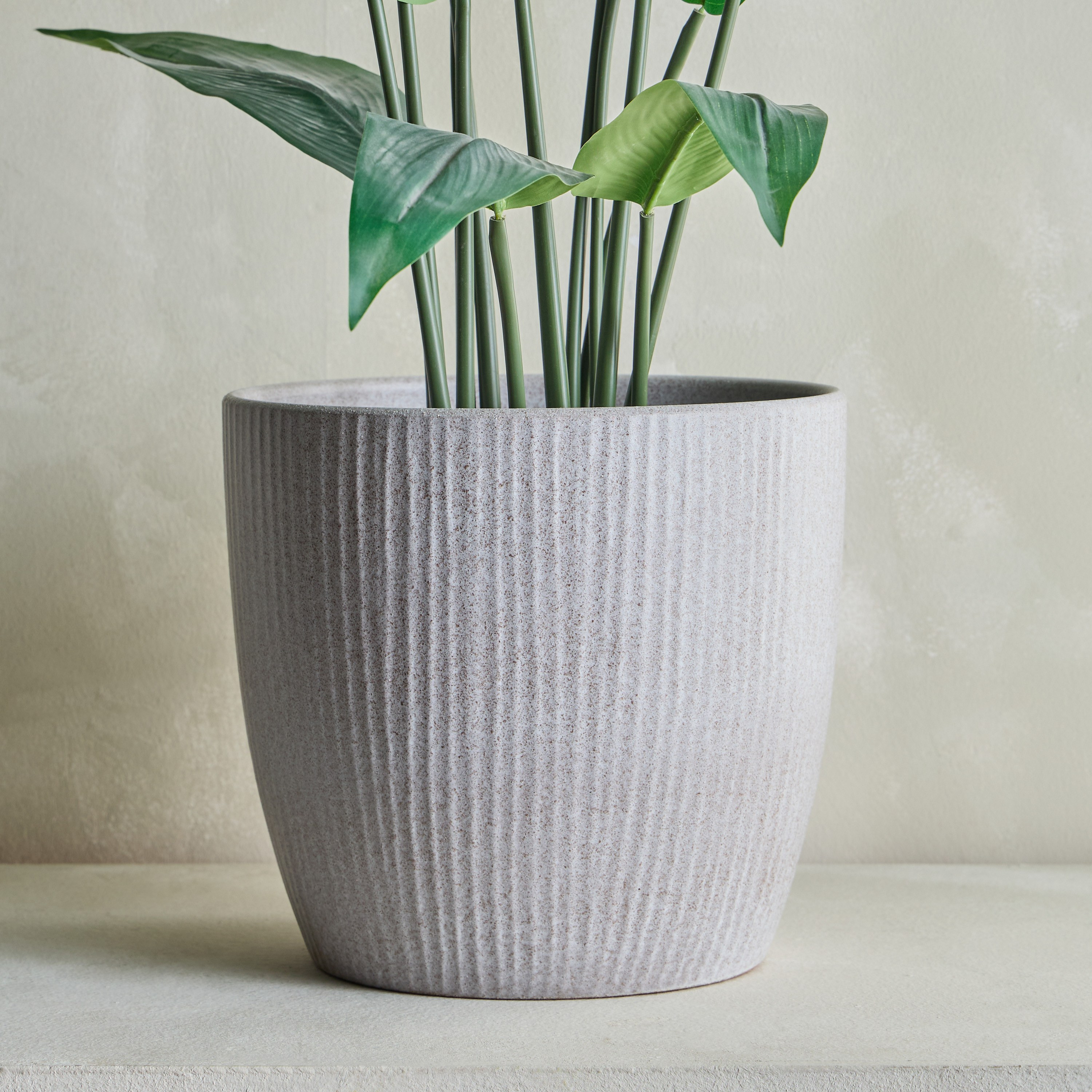 Avon Ceramic Planter - 28 cm-household-gardenandoutdoor-potsandplanters-planters-image-1