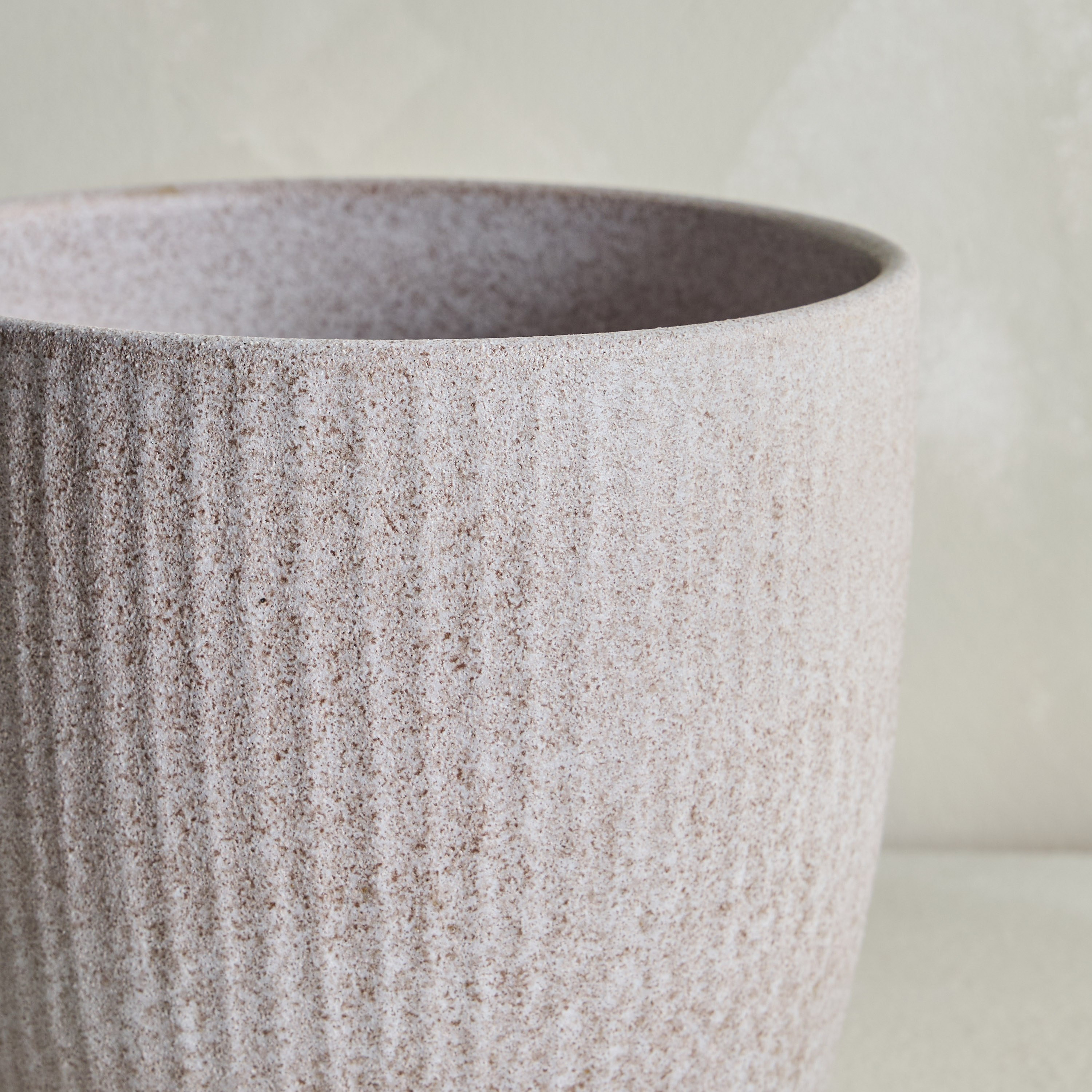 Avon Ceramic Planter - 21 cm-household-gardenandoutdoor-potsandplanters-planters-image-3