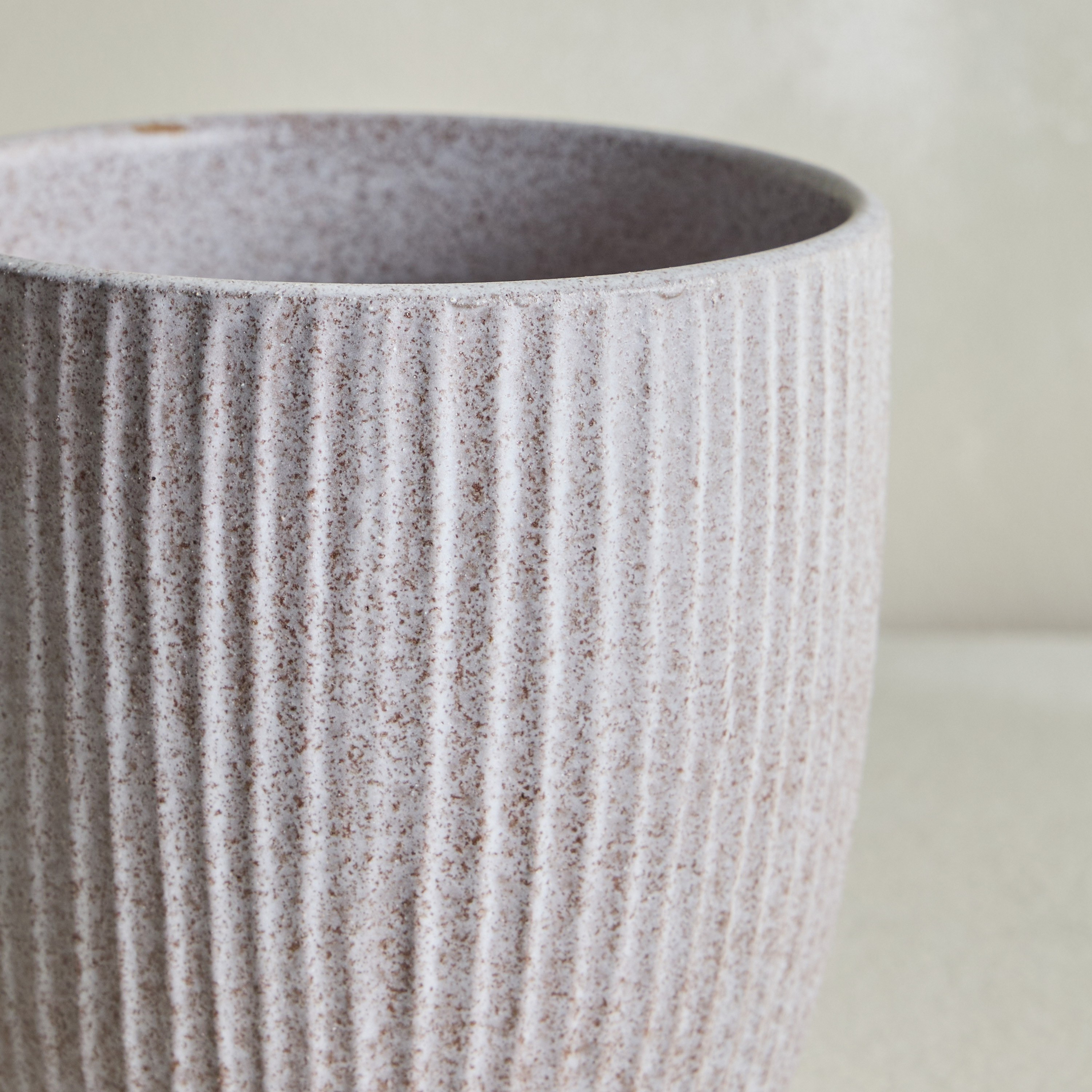 Avon Ceramic Planter - 16 cm-household-gardenandoutdoor-potsandplanters-planters-image-3