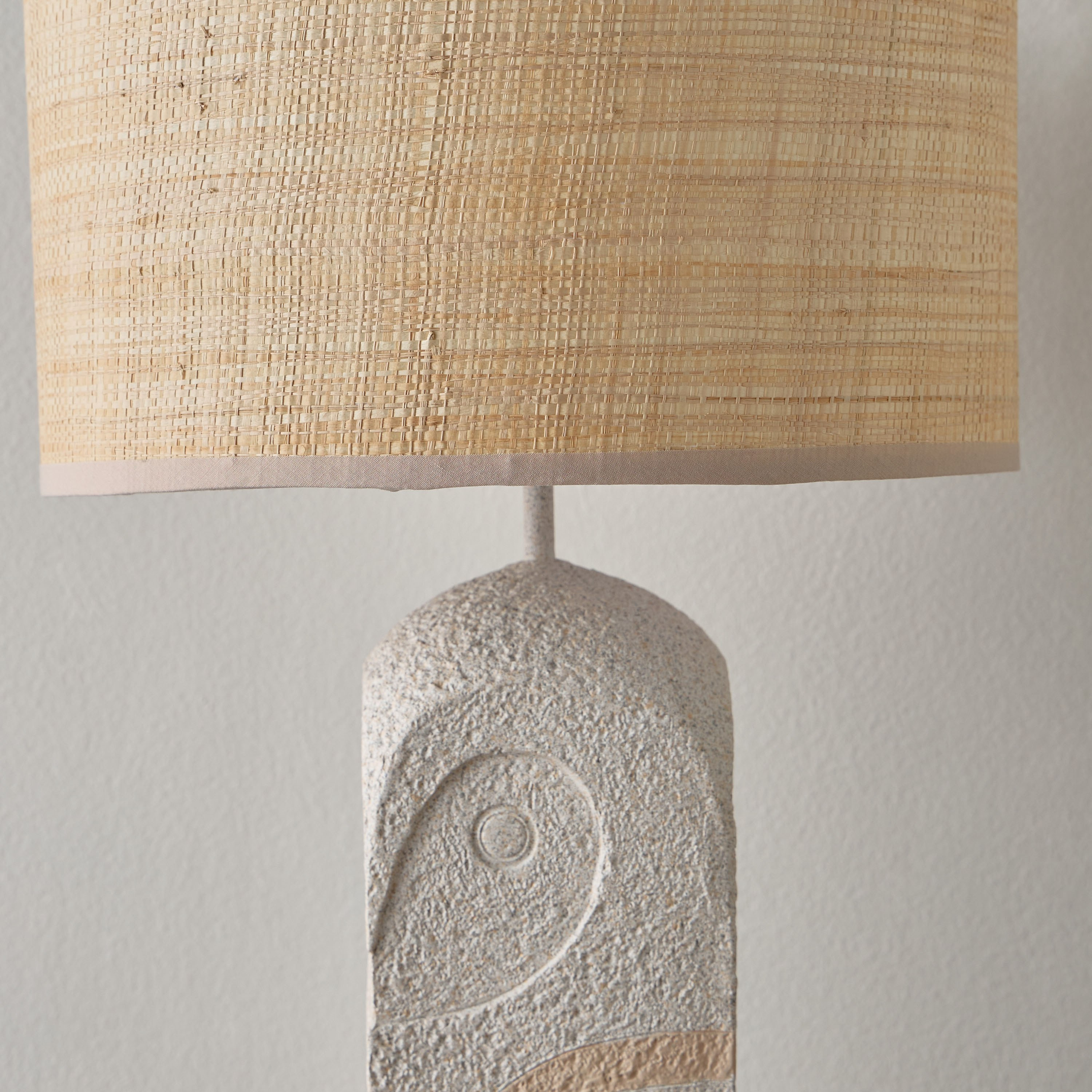 Fyodor Polyresin Table Lamp - 54 cm-household-lighting-tableanddesklamps-image-3