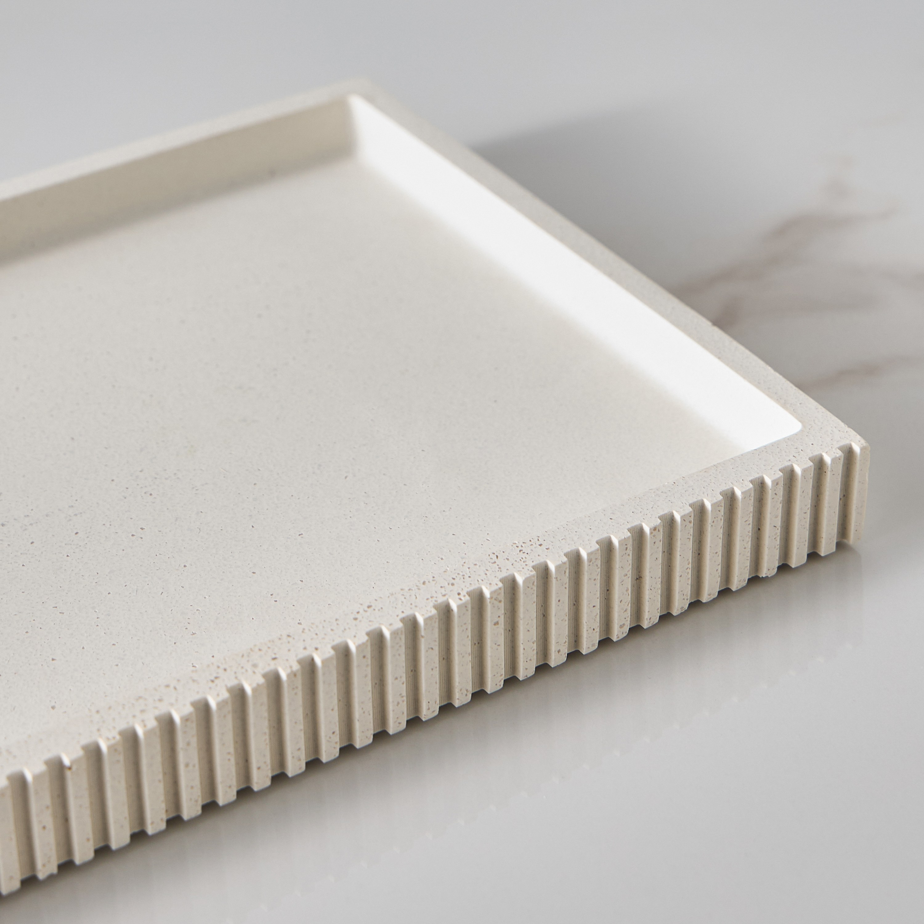 Linea Towel Tray-household-bathandlaundry-bathaccessories-toweltraysandplatforms-image-2
