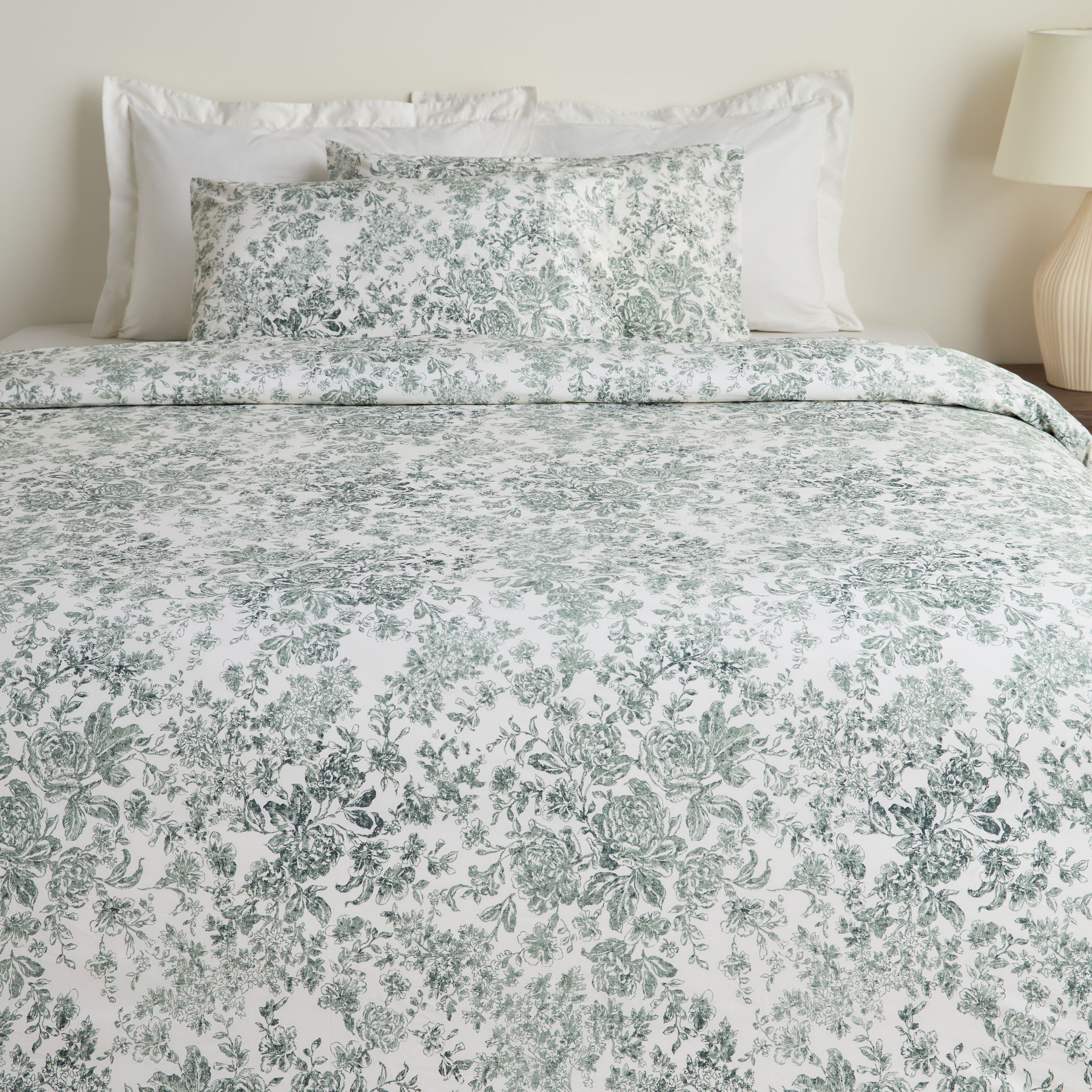 Sophia Toile Cotton 200 Thread Count 6-Piece King Duvet Cover Set - 230x220 cm-household-bedding-duvetandcovers-duvetcovers-image-2