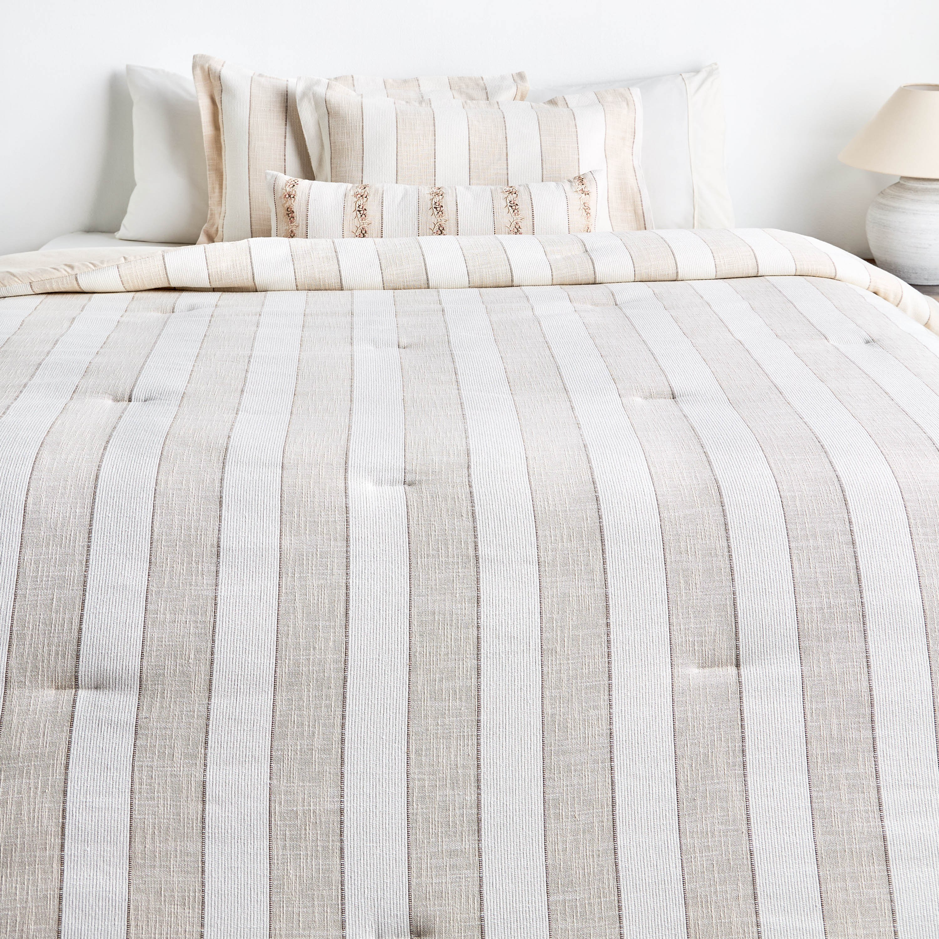 Elena Cotton Striped 7-Piece Super King Comforter and Sheet Set - 240x260 cm-household-bedding-comfortersandbedspreads-bedinabag-image-2