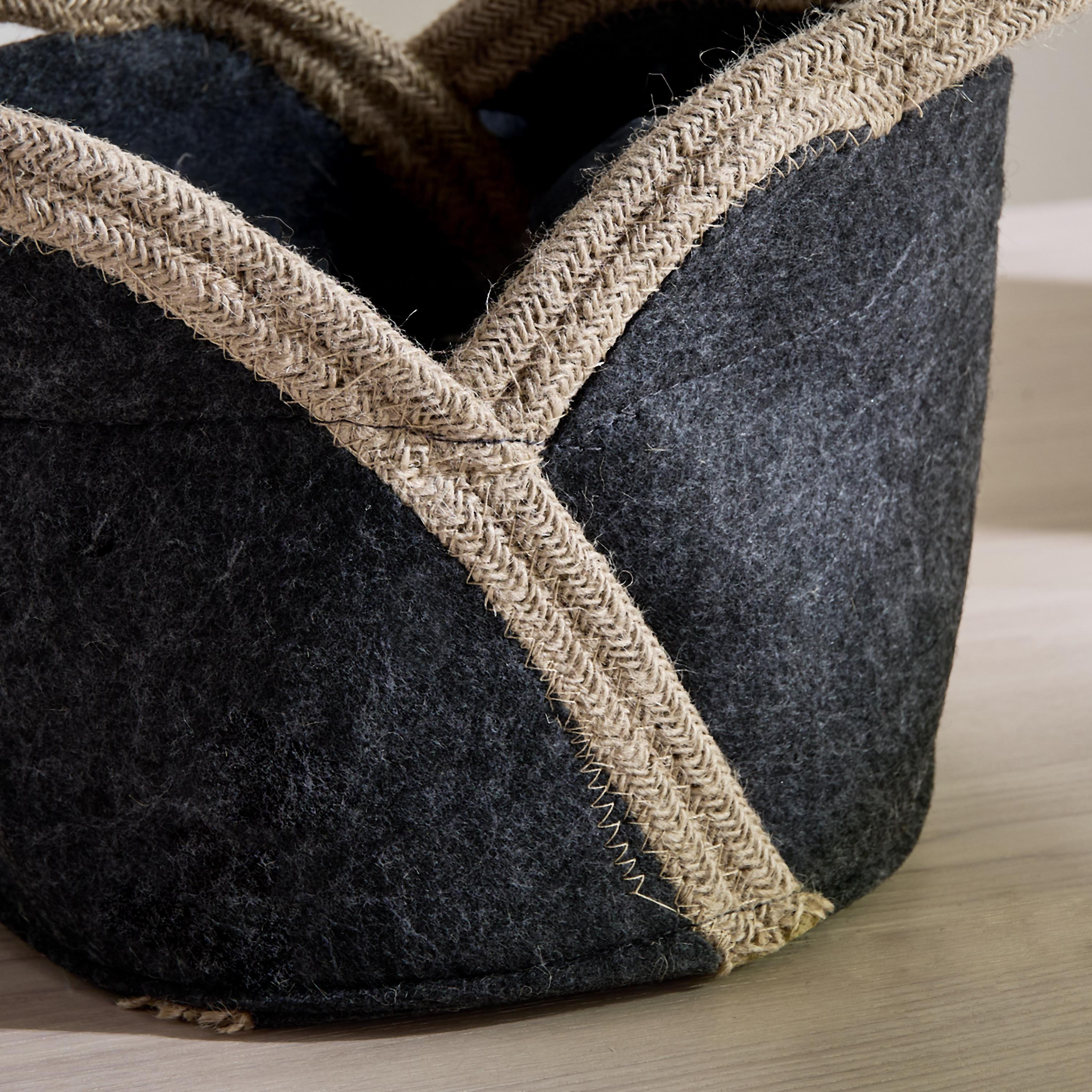 Aronica Jute Planter - 23 cm-household-gardenandoutdoor-potsandplanters-planters-image-3