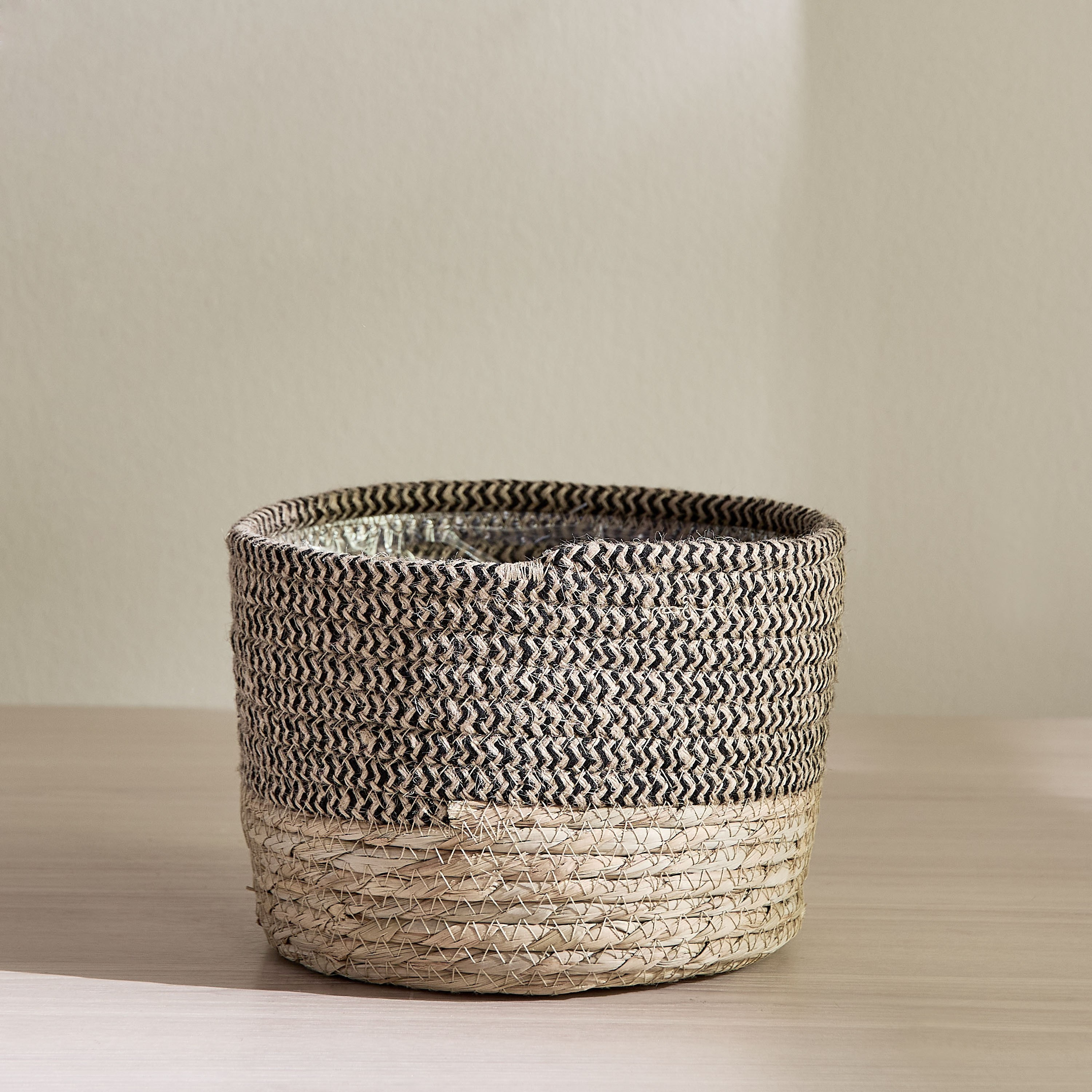 Mia Melange Rope Jute Planter - 20 cm-household-gardenandoutdoor-potsandplanters-planters-image-2