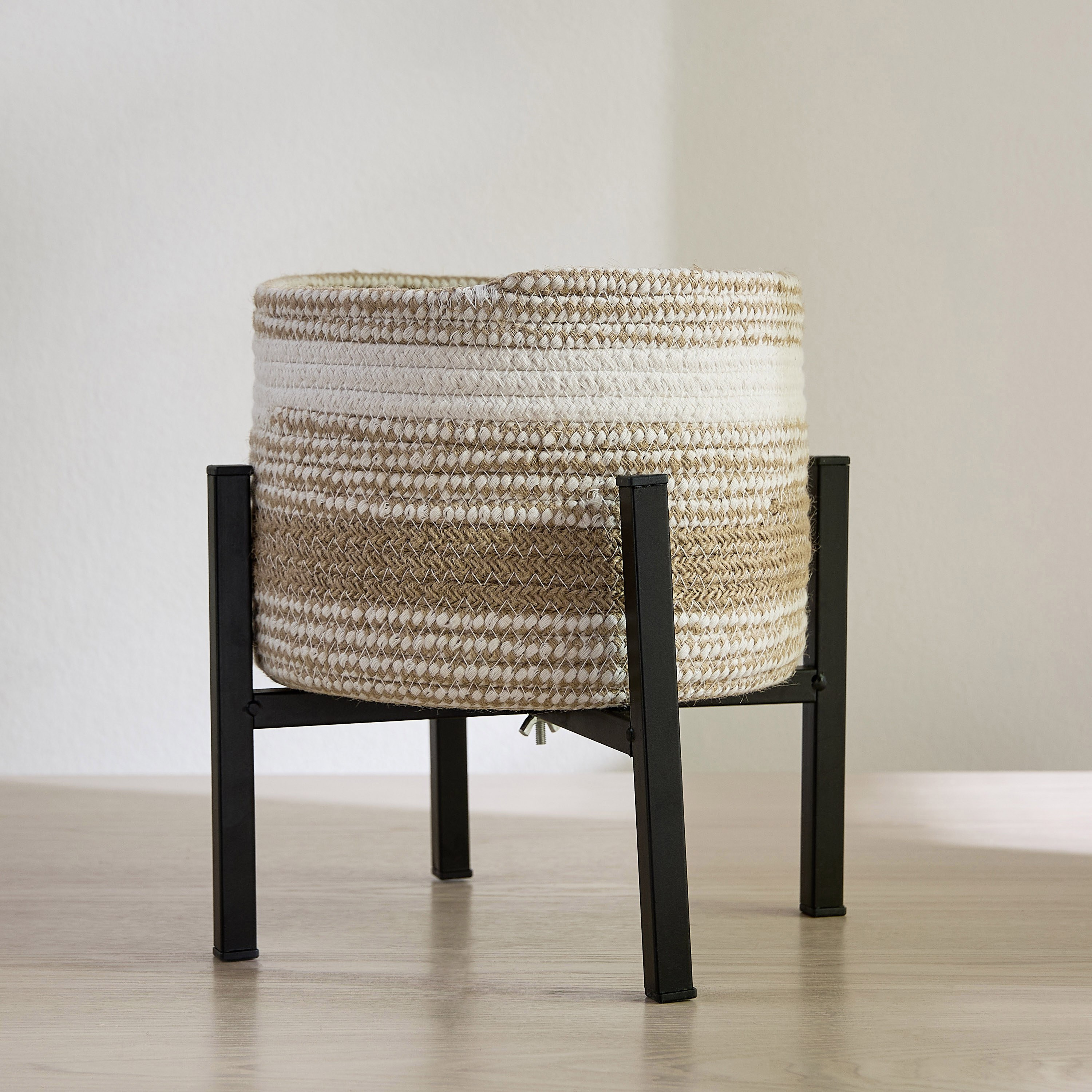 Migo Melanage Rope Stand Planter - 29 cm-household-gardenandoutdoor-potsandplanters-planters-image-2