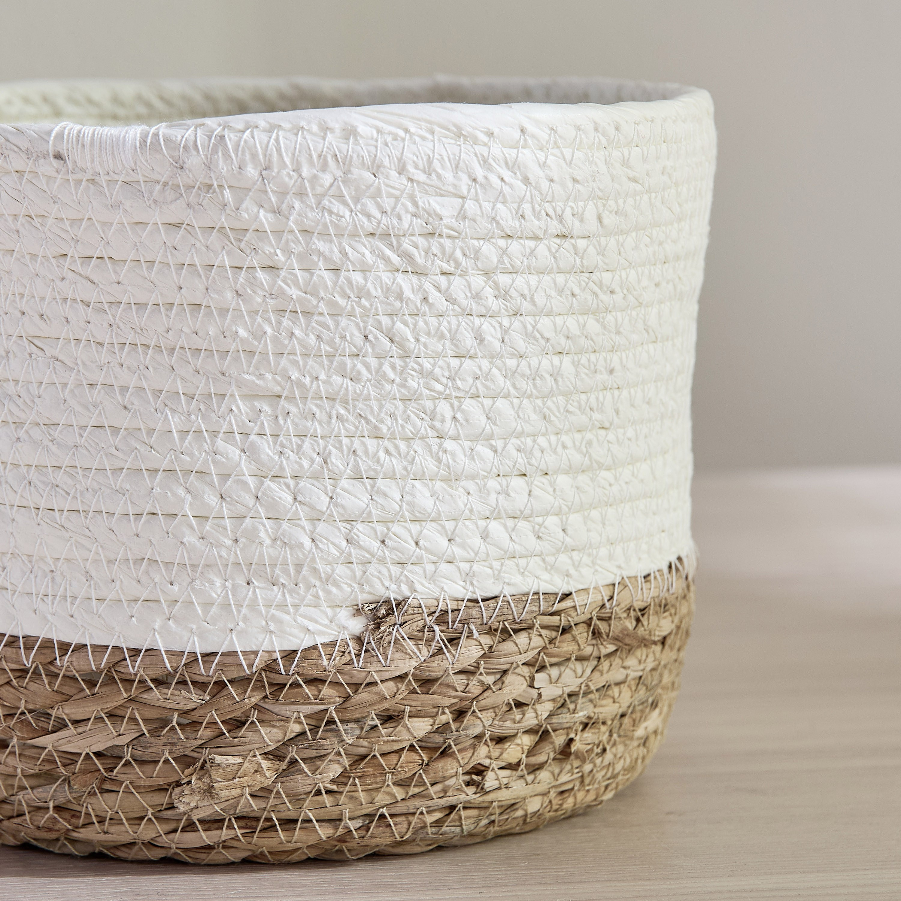 Mia Paper Planter - 20 cm-household-gardenandoutdoor-potsandplanters-planters-image-3