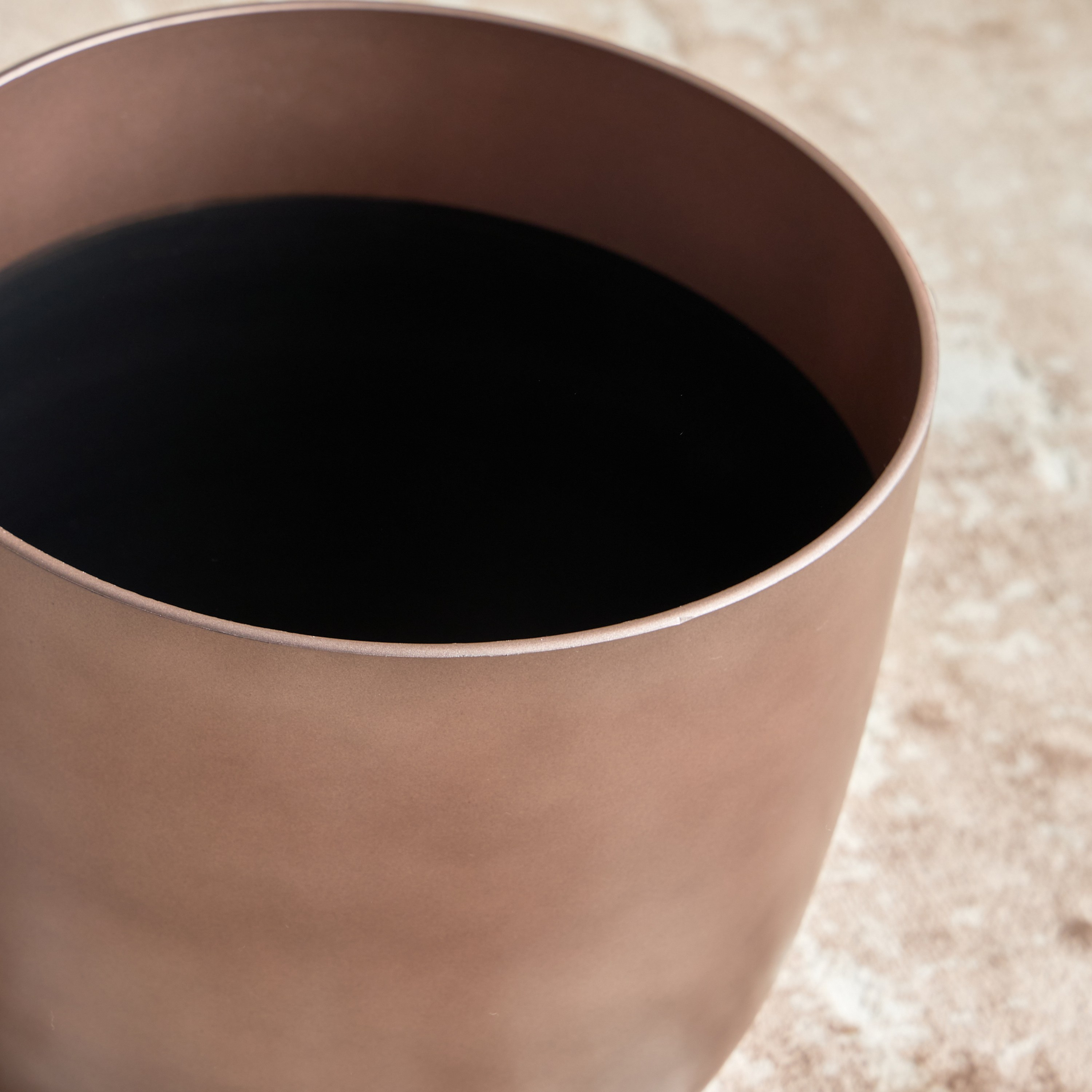Met Glow Planter - 25 cm-household-gardenandoutdoor-potsandplanters-planters-image-3