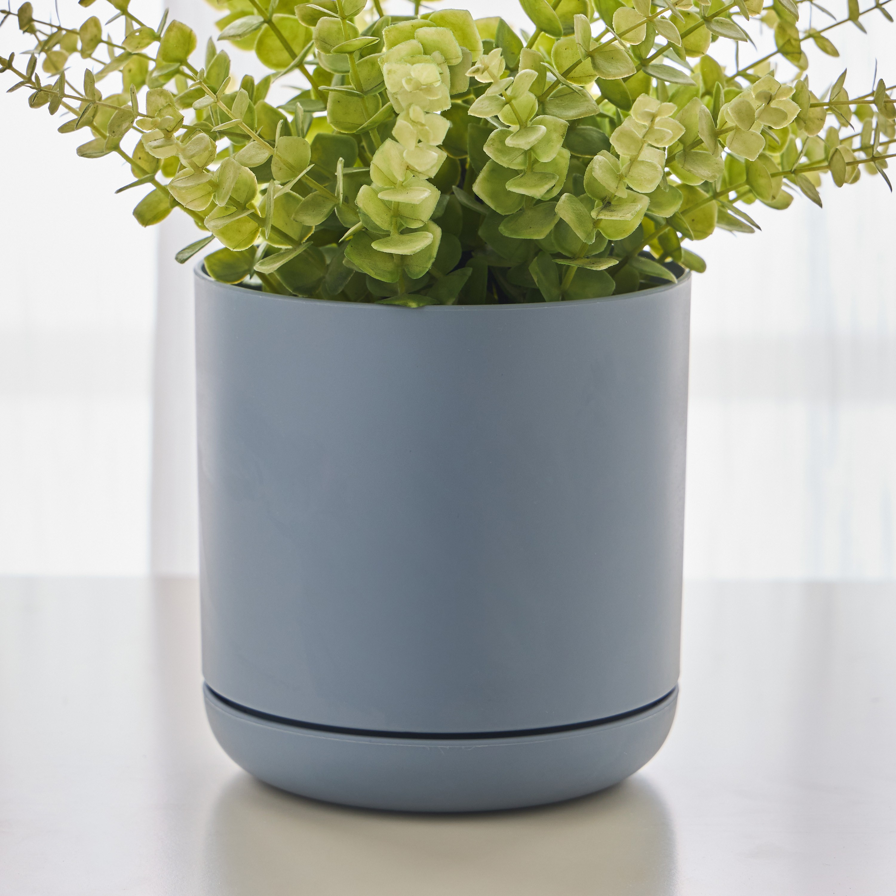 Trivial Planter - 15 cm-household-gardenandoutdoor-potsandplanters-planters-image-1