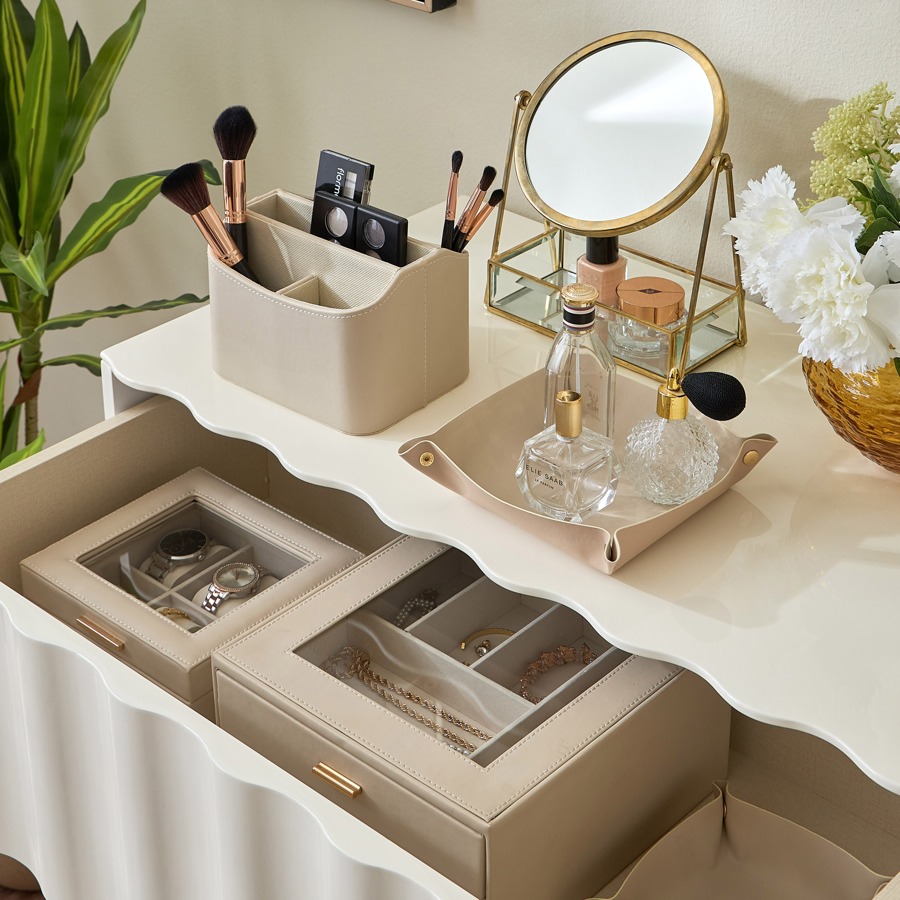 Christopher Jewellery Tray-household-storage-jewelleryorganizing-jewellerytrays-image-3