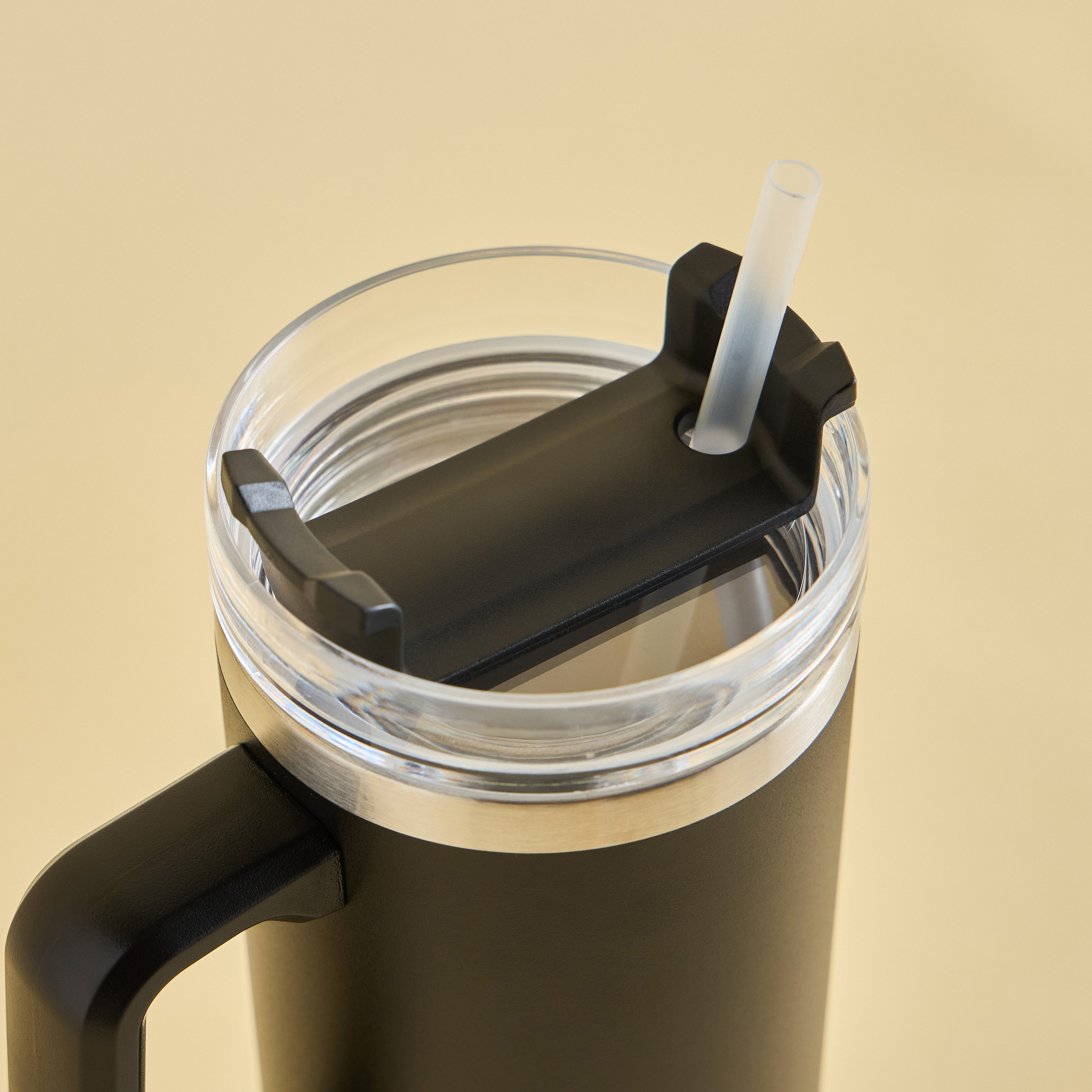 Reeve Stainless Steel Tumbler - 750 ml-household-dining-drinkserveware-bottles-image-2