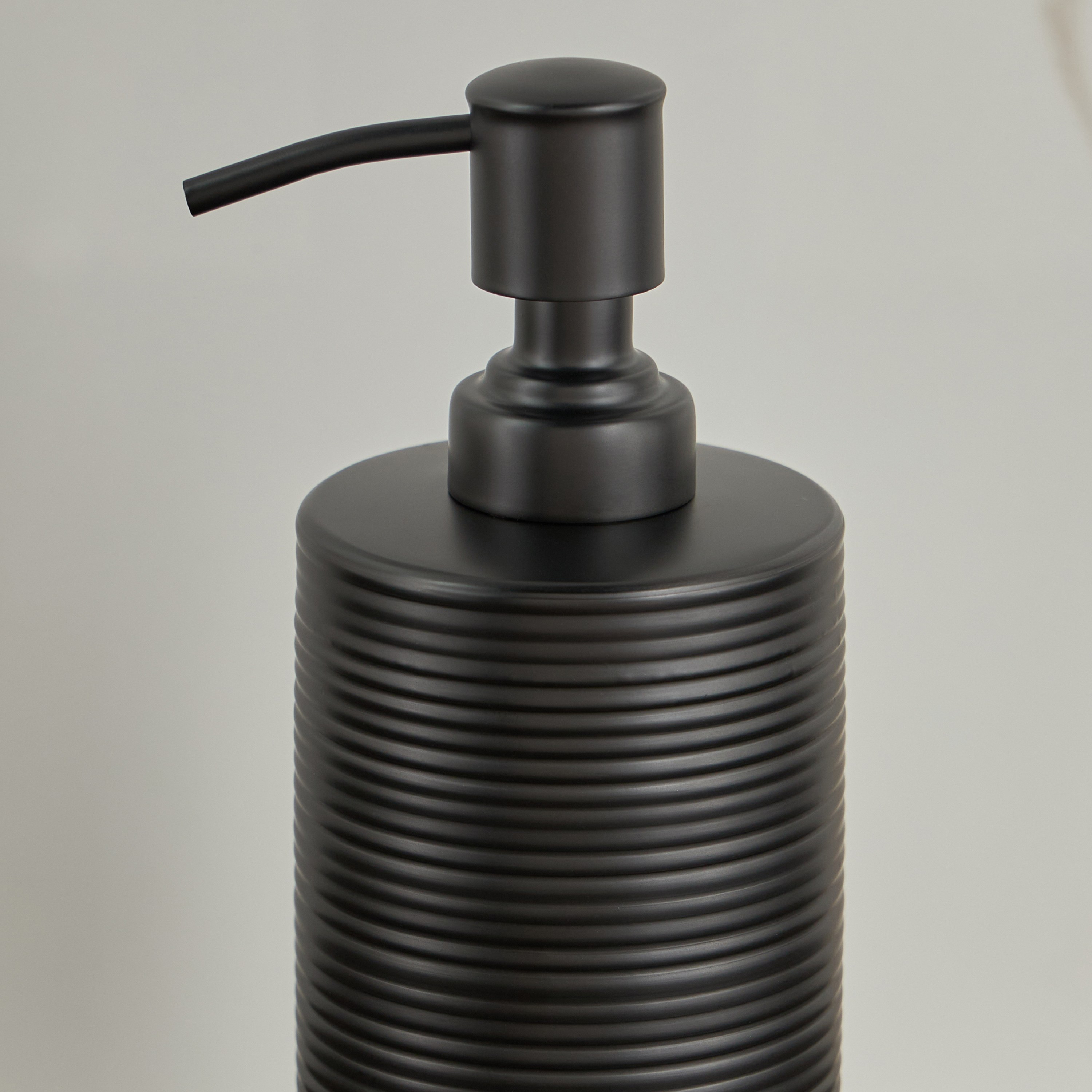 Modern Rib Soap Dispenser-household-bathandlaundry-bathaccessories-soapdishesanddispensers-image-2