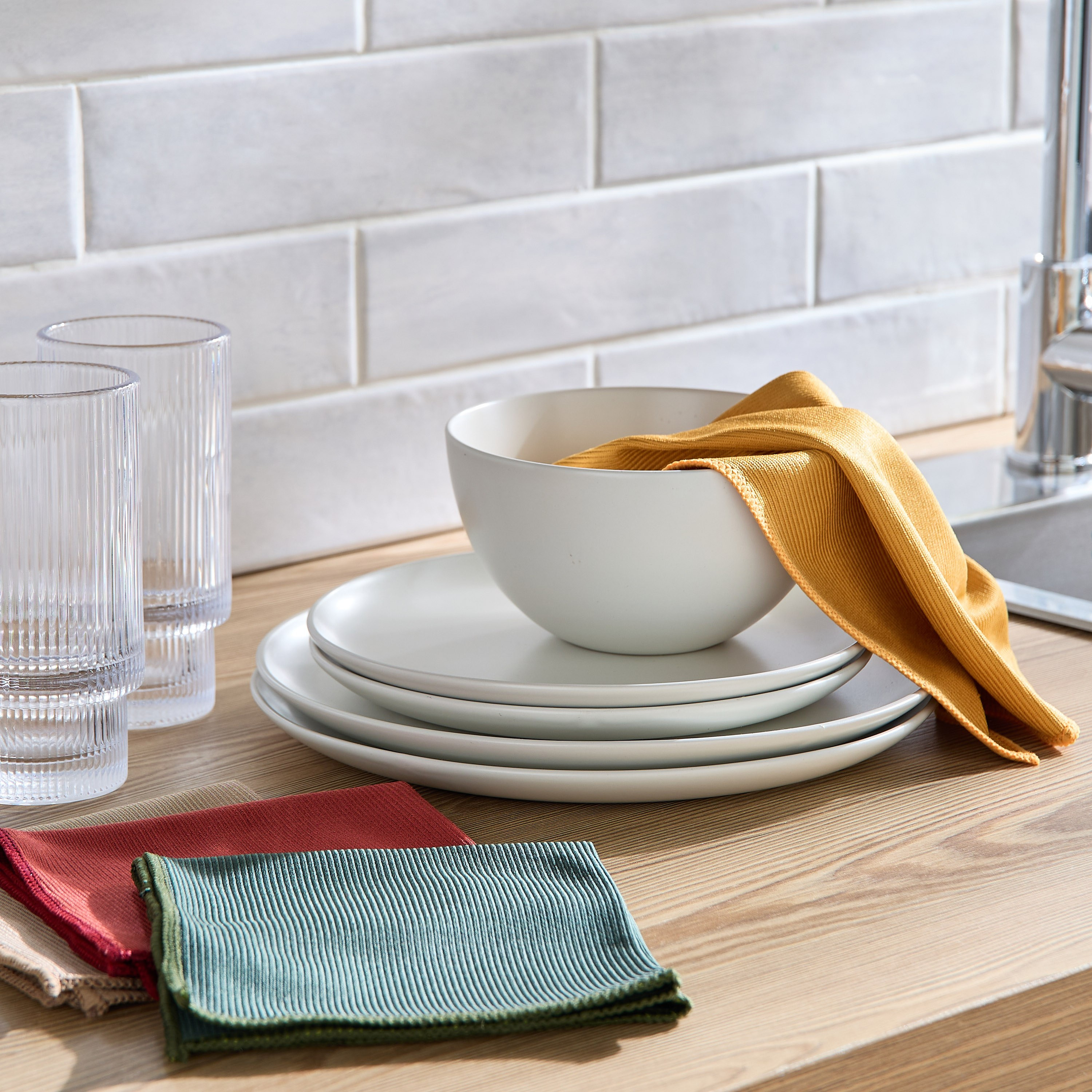 Martha Microfibre Cleaning Cloth - Set of 4-household-bathandlaundry-cleaning-brushesspongesandcloths-image-3