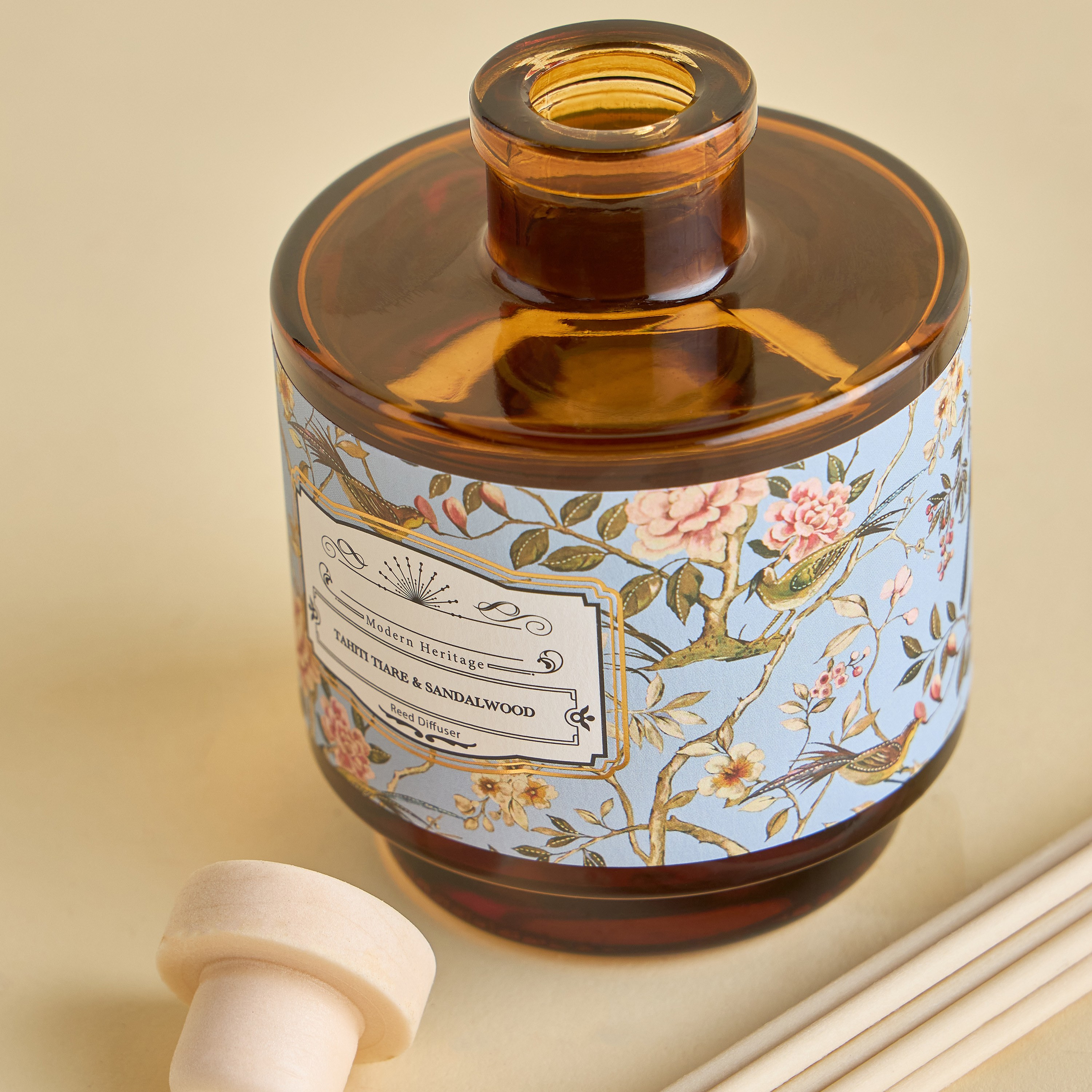 موزع عطور أعواد القصب تاهيتي تياري وخشب الصندل - هيريتج - 200 مل-household-homefragrance-reeddiffusers-image-3