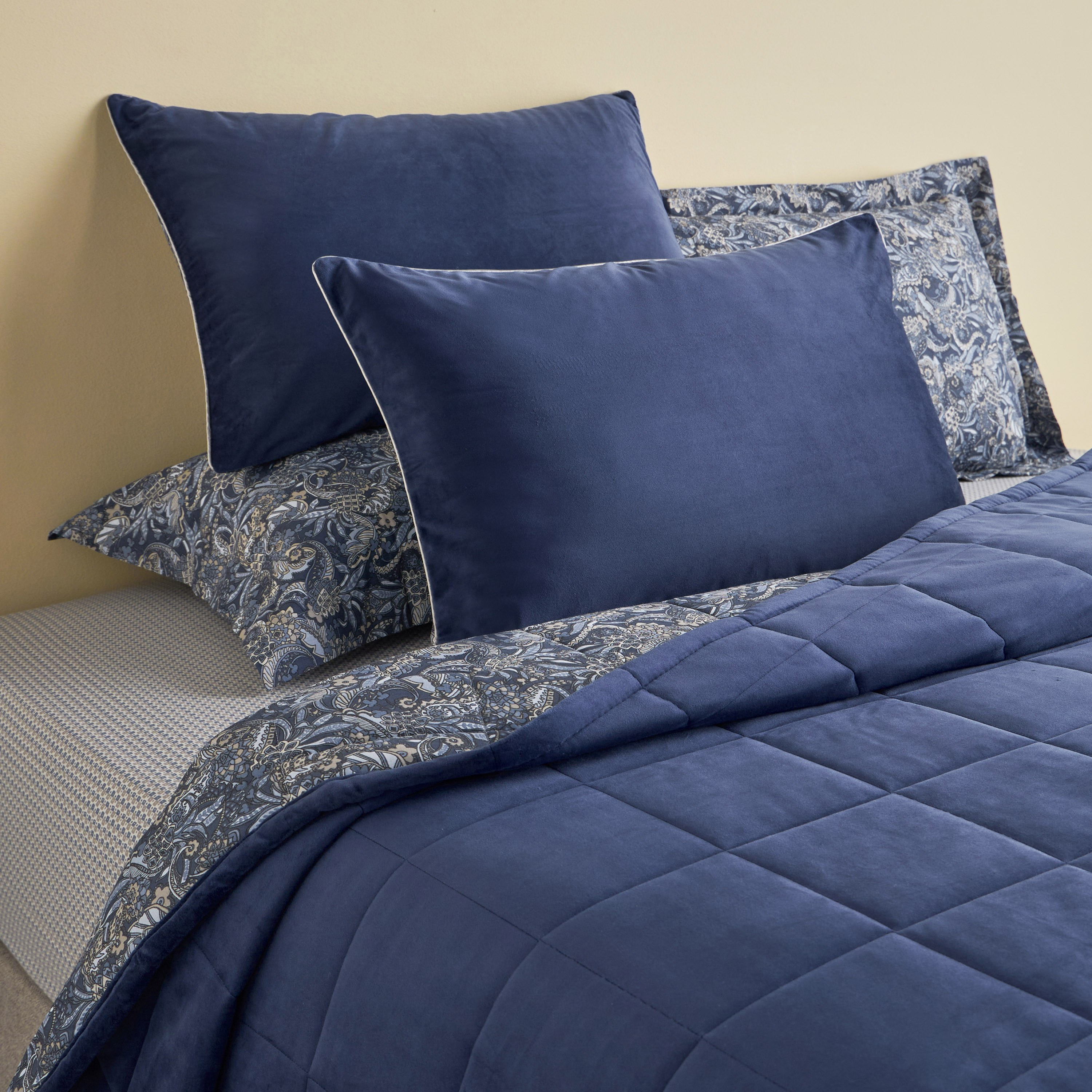 Lauren Velvet Weave 6-Piece Super King Bedspread Set - 240x260 cm-household-bedding-comfortersandbedspreads-bedspreads-image-1
