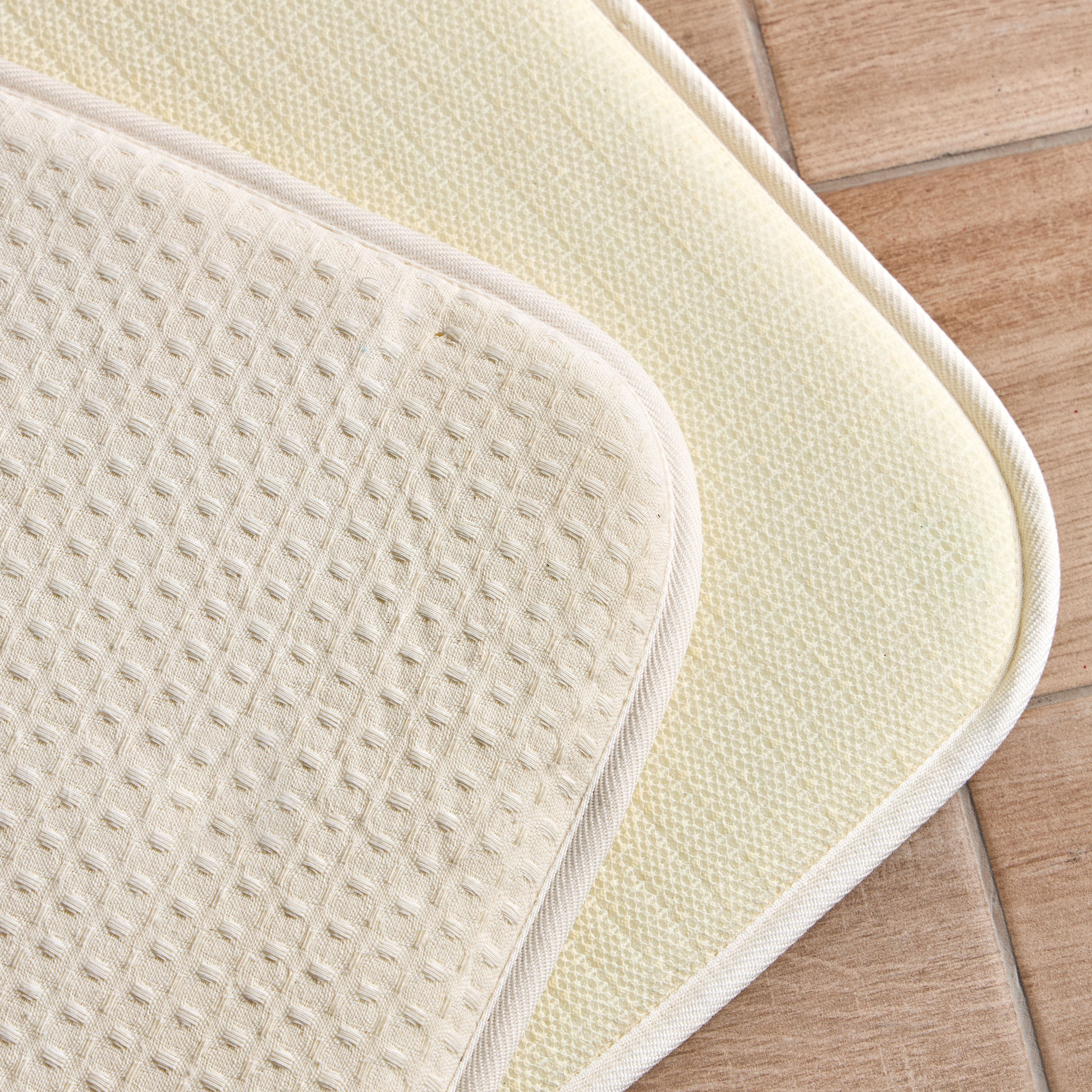 سجادة حمام وافل - طقم من قطعتين-household-bathandlaundry-bathlinen-bathmatsandtubmats-image-3