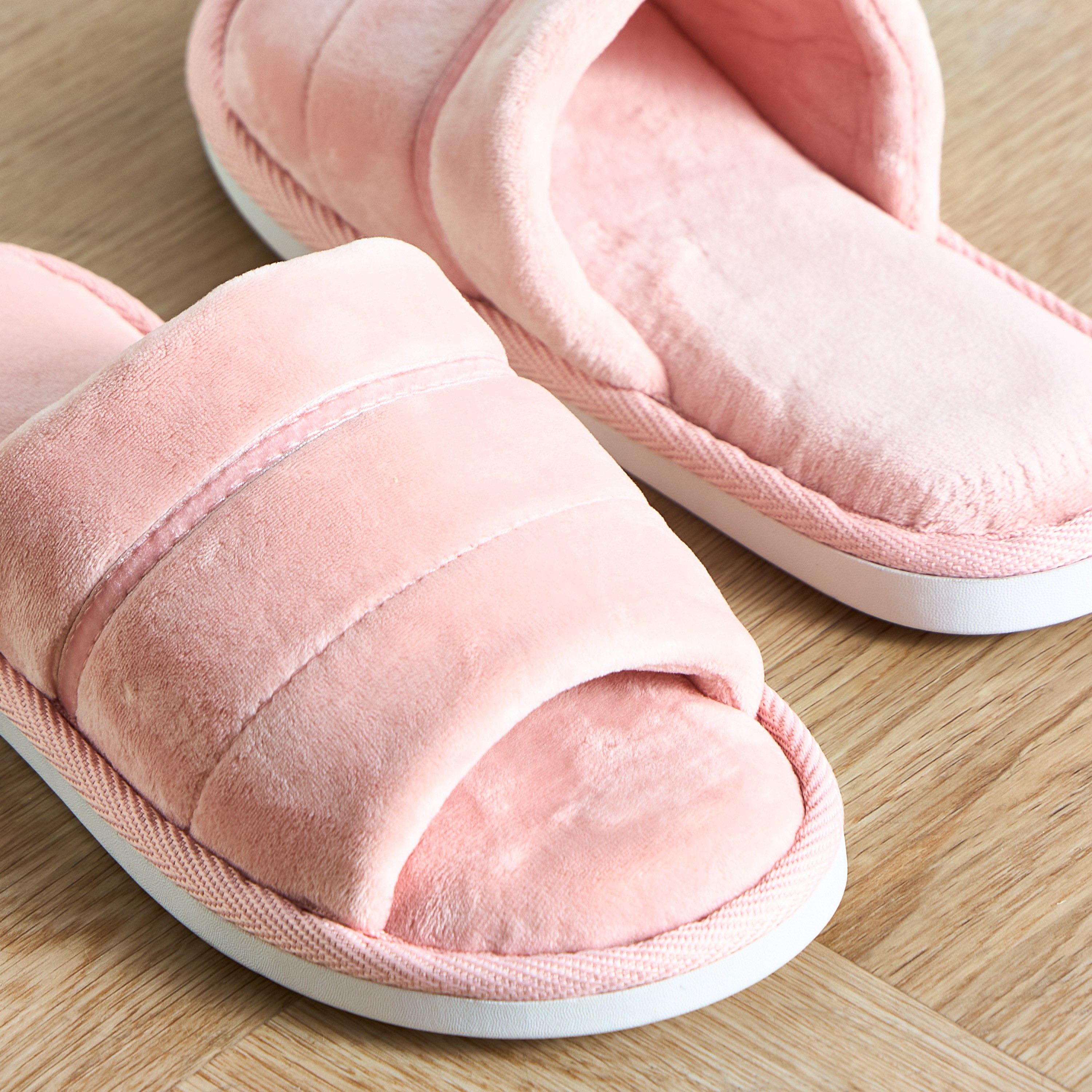 Paulina Plush Bedroom Slides-household-bathandlaundry-bathlinen-bathrobesandslippers-slippers-image-2