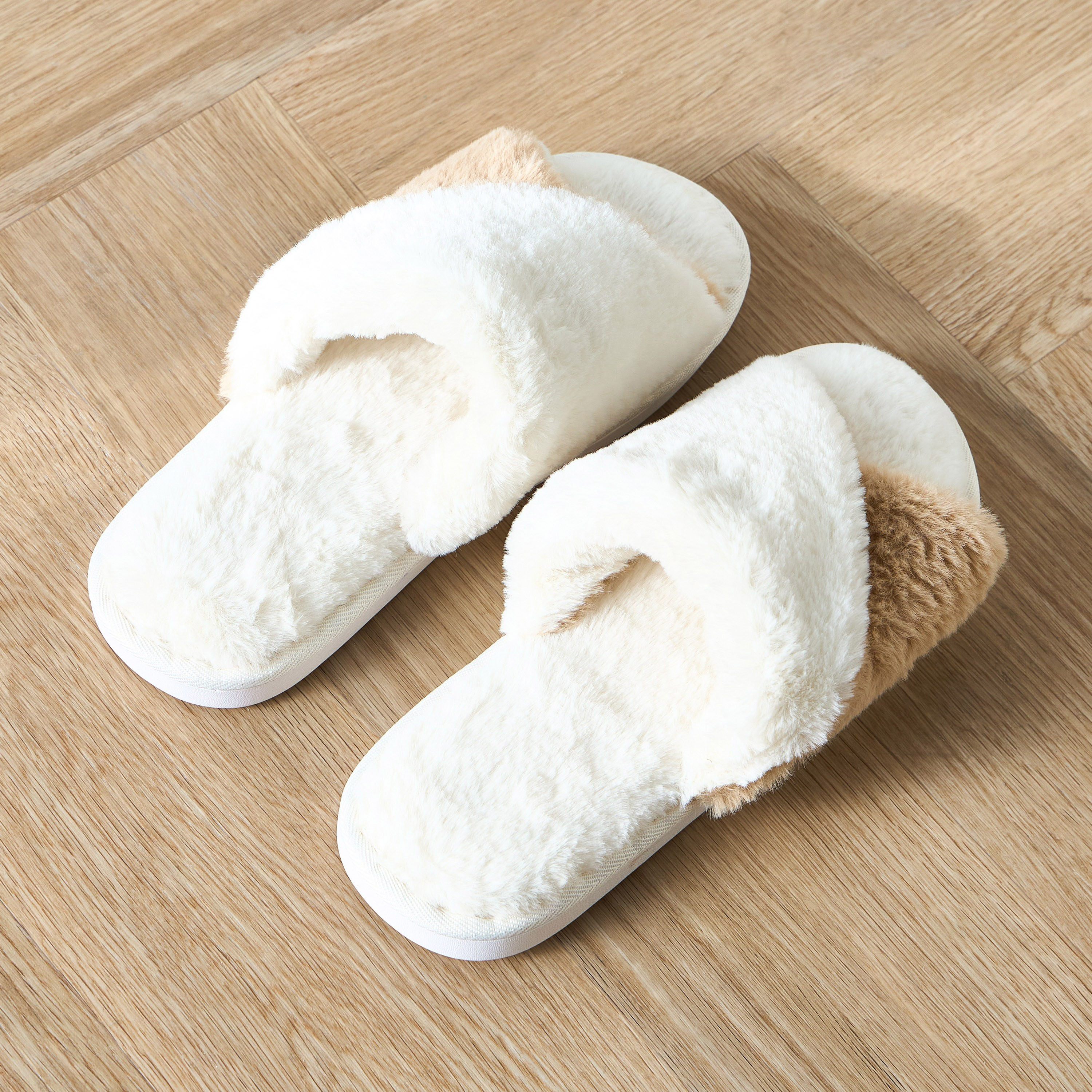 Esma Bedroom Slides-household-bathandlaundry-bathlinen-bathrobesandslippers-slippers-image-1
