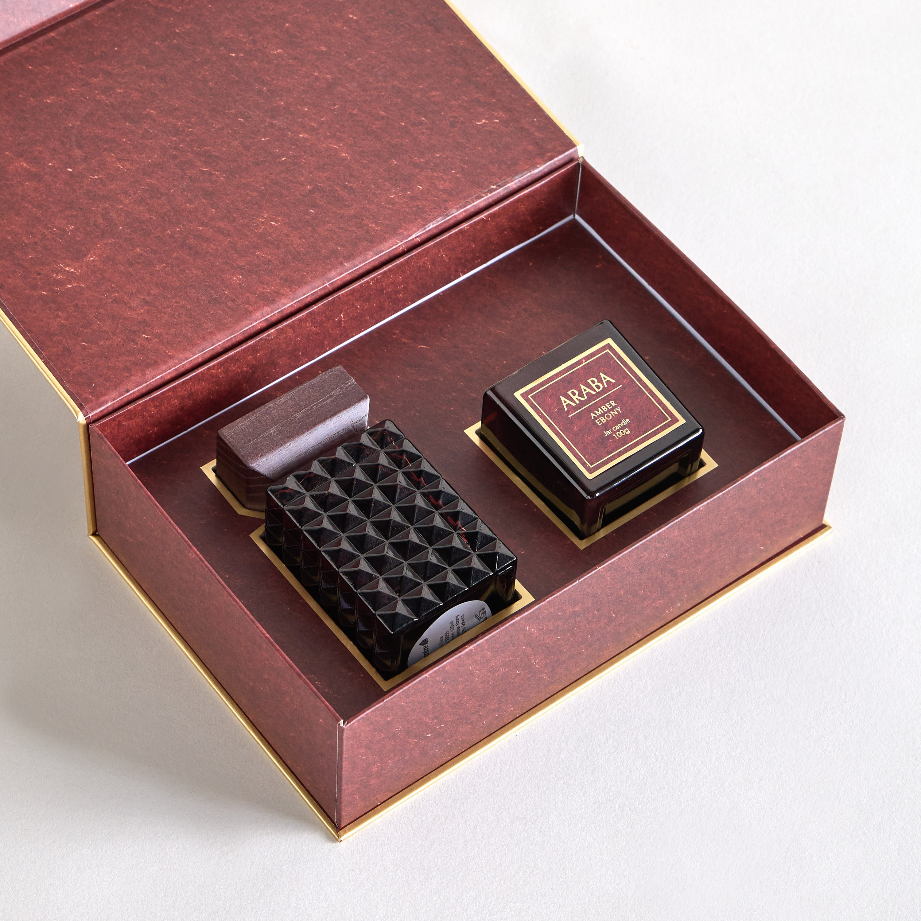 طقم موزع عطور قصب عنبر وإيبوني قطعتين وجرة شموع - أرابا-household-homefragrance-fragrancegiftset-image-1