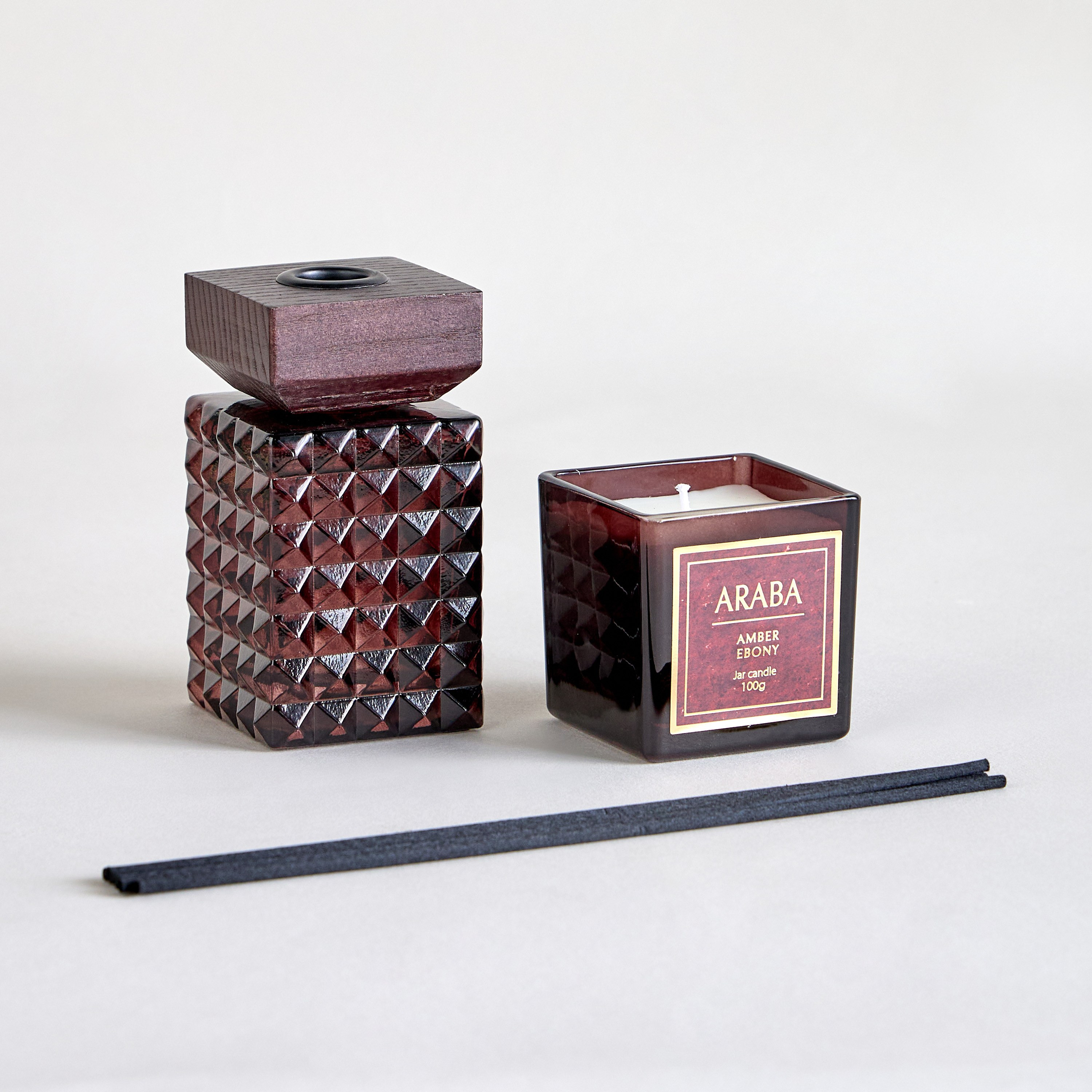 طقم موزع عطور قصب عنبر وإيبوني قطعتين وجرة شموع - أرابا-household-homefragrance-fragrancegiftset-image-3