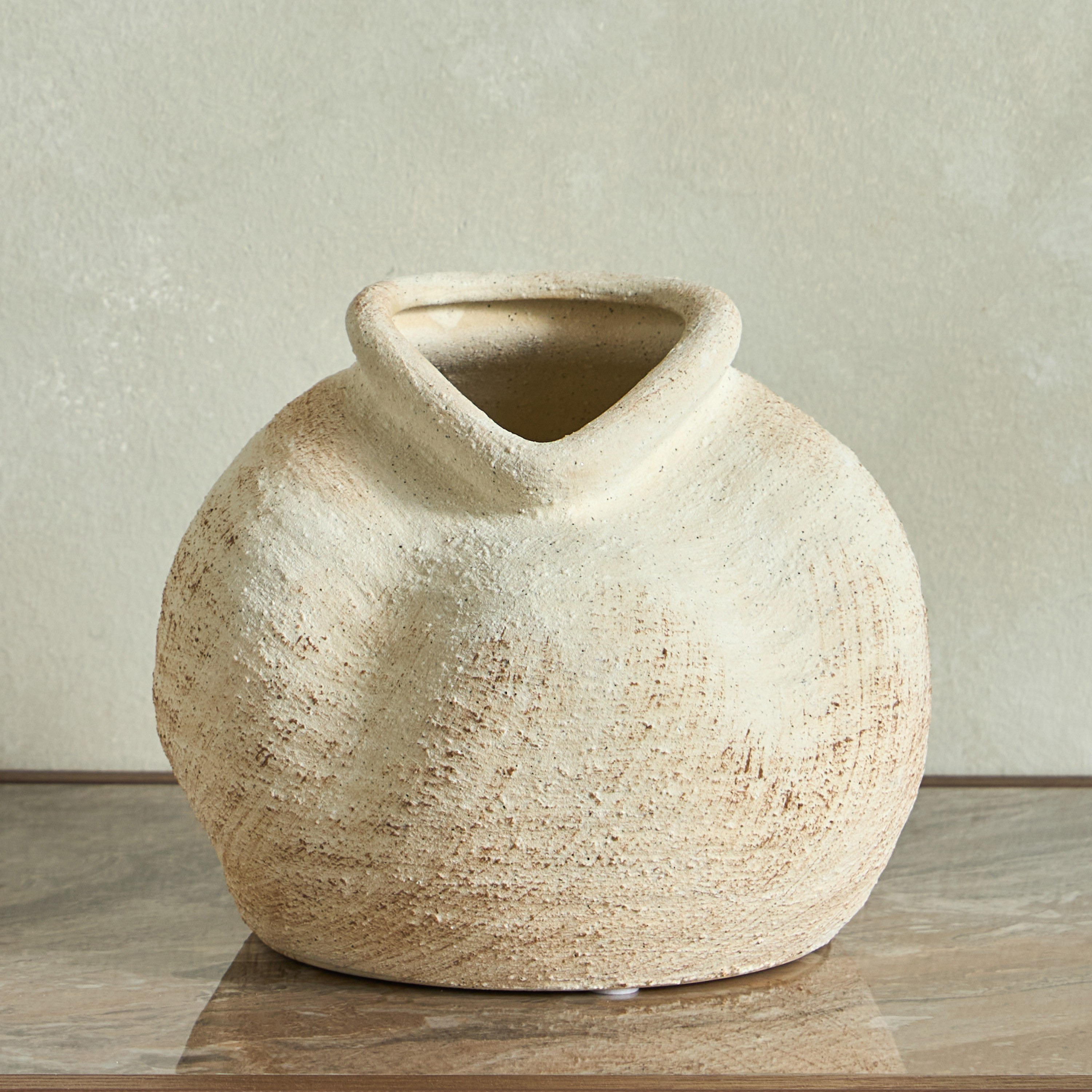 Mondo Ceramic Vase - 15 cm-household-decor-vasesandbowls-image-1