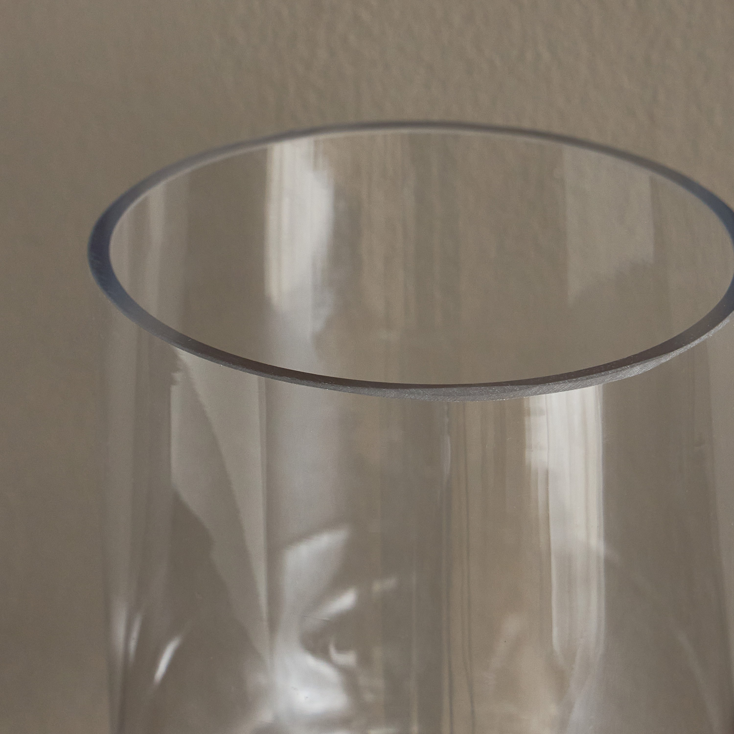 مزهرية زجاج سيلين - إسنشيال - 23 سم-household-decor-vasesandbowls-image-3