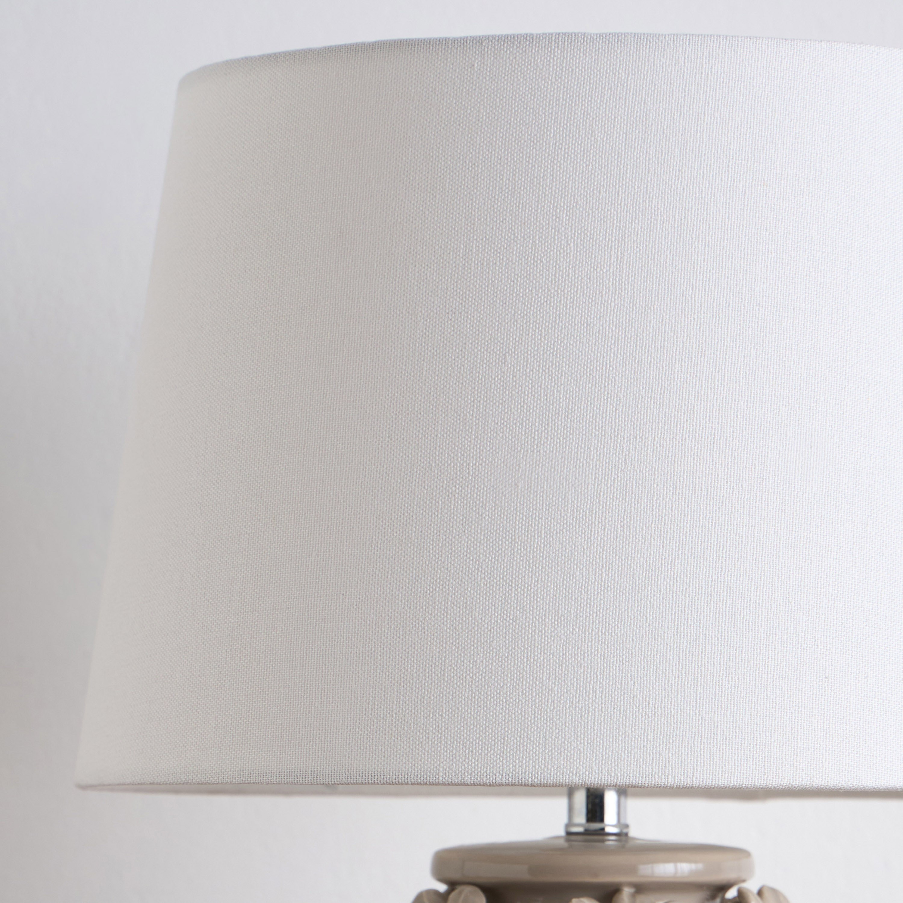 Vianne Ceramic Table Lamp - 55 cm-household-lighting-tableanddesklamps-image-3