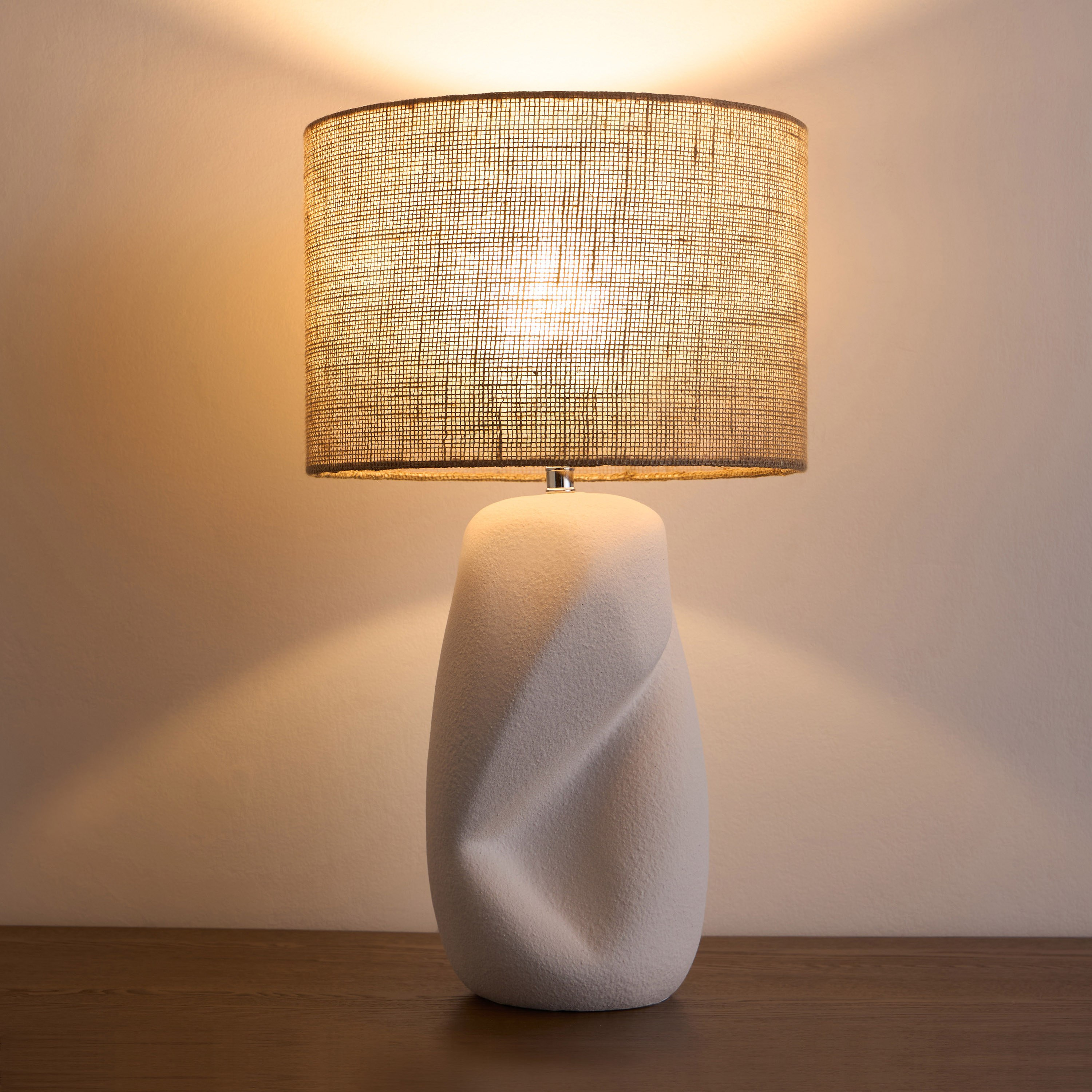 Breit Ceramic Table Lamp - 63 cm-household-lighting-tableanddesklamps-image-2