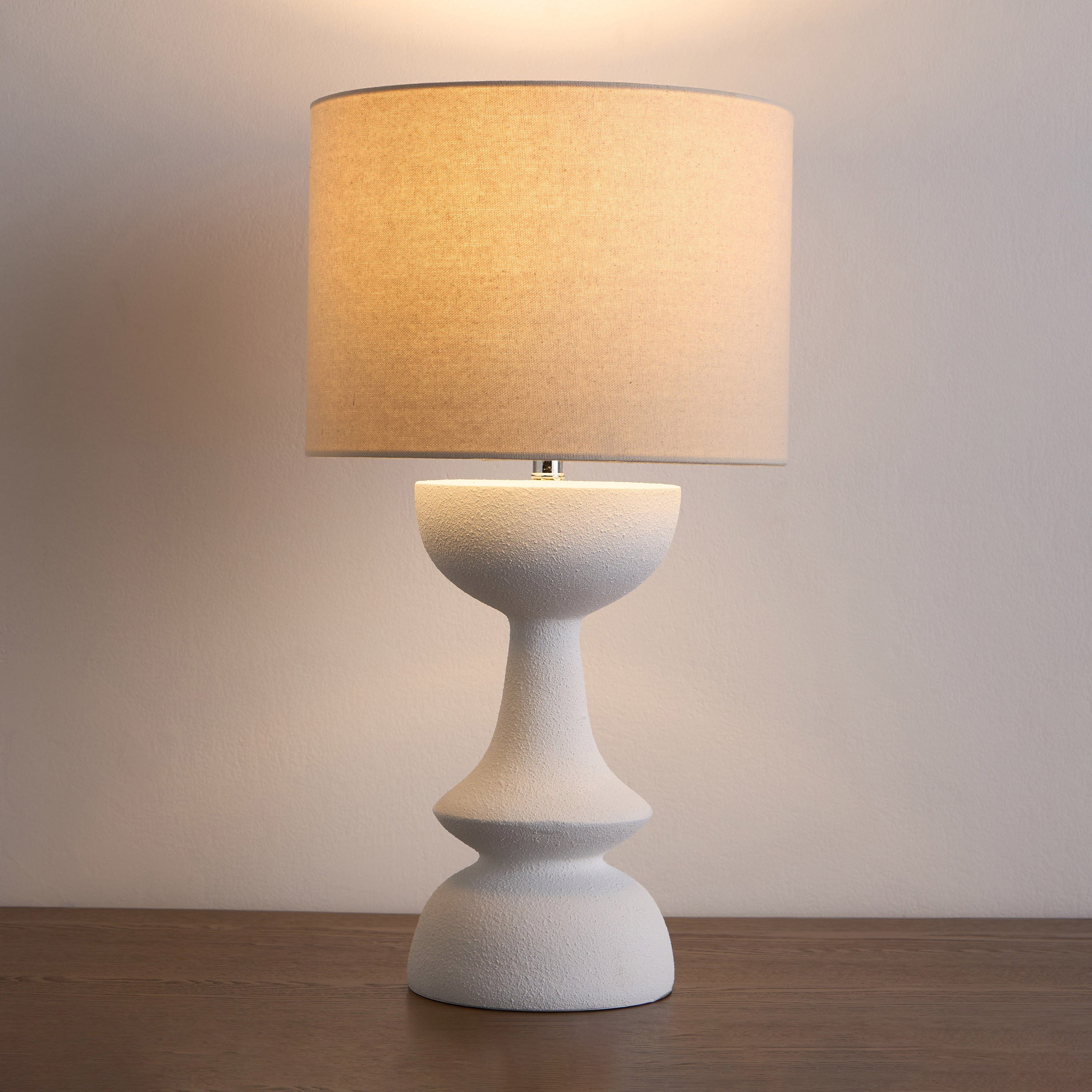 Gonza Polyresin Table Lamp - 56 cm-household-lighting-tableanddesklamps-image-2