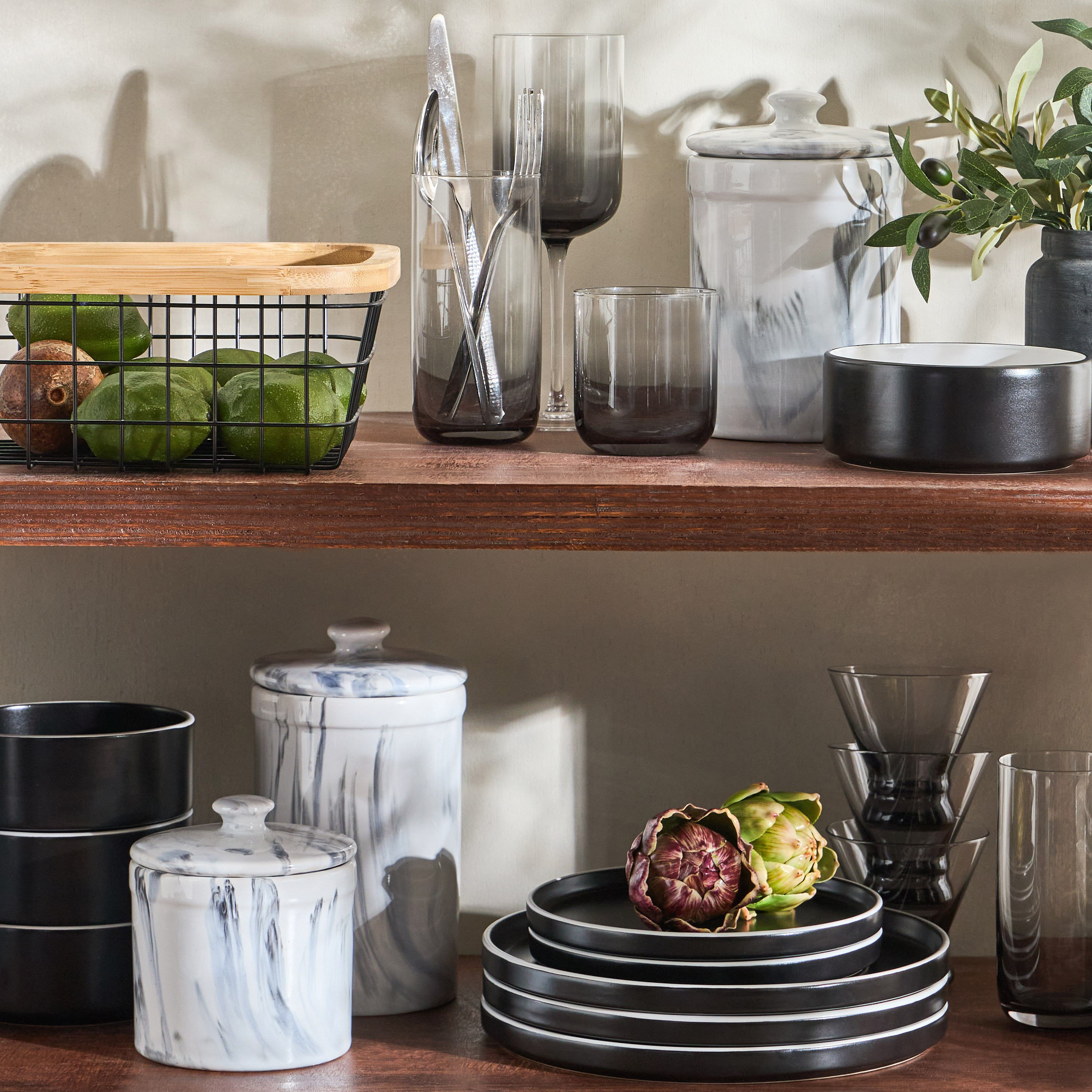 علبة - جرادينت - 1 لتر-household-kitchen-foodstorage-spiceracksandjars-image-3