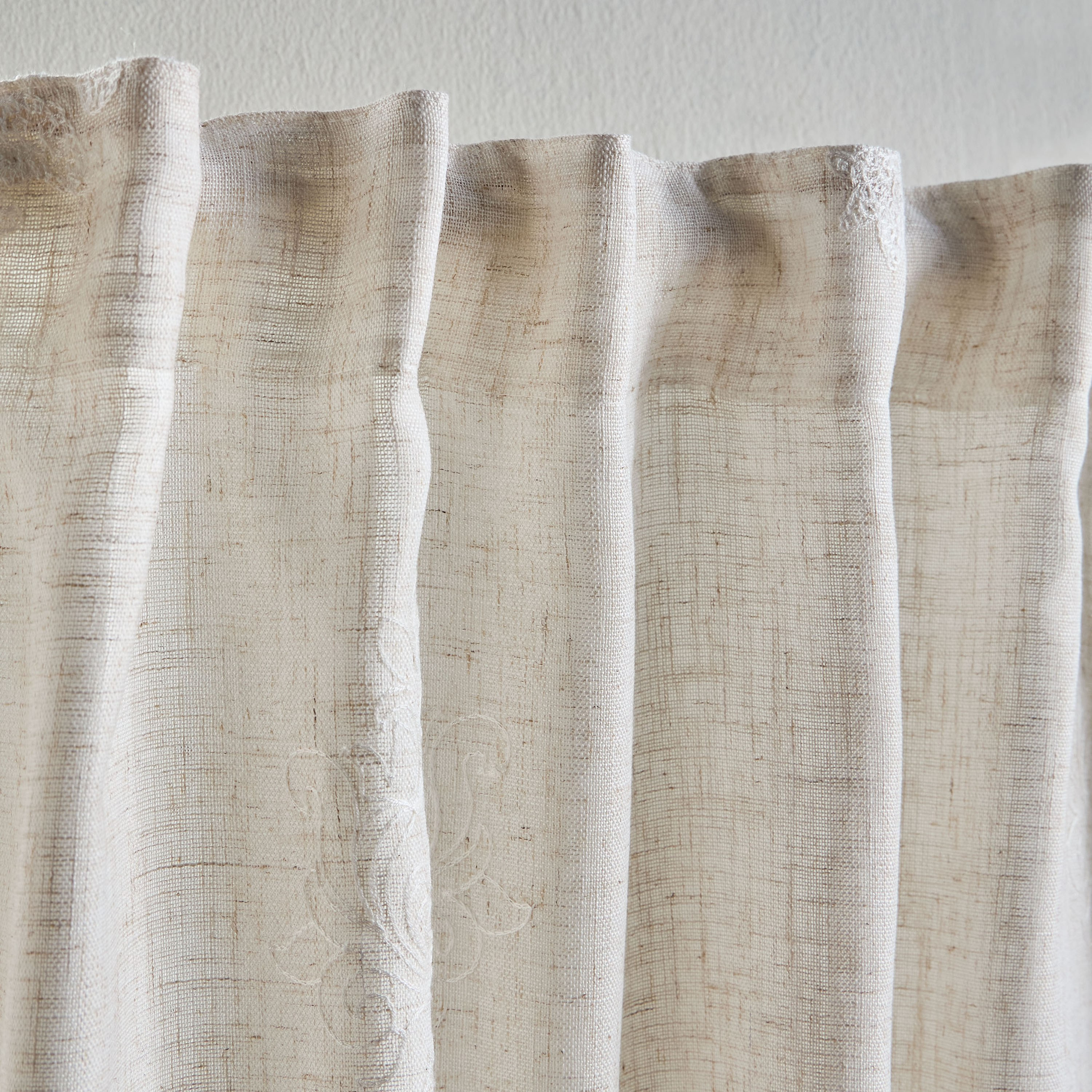 طقم ستائر شفافة عدد 2 - دانا - 135x320 سم-household-windows-curtains-image-2