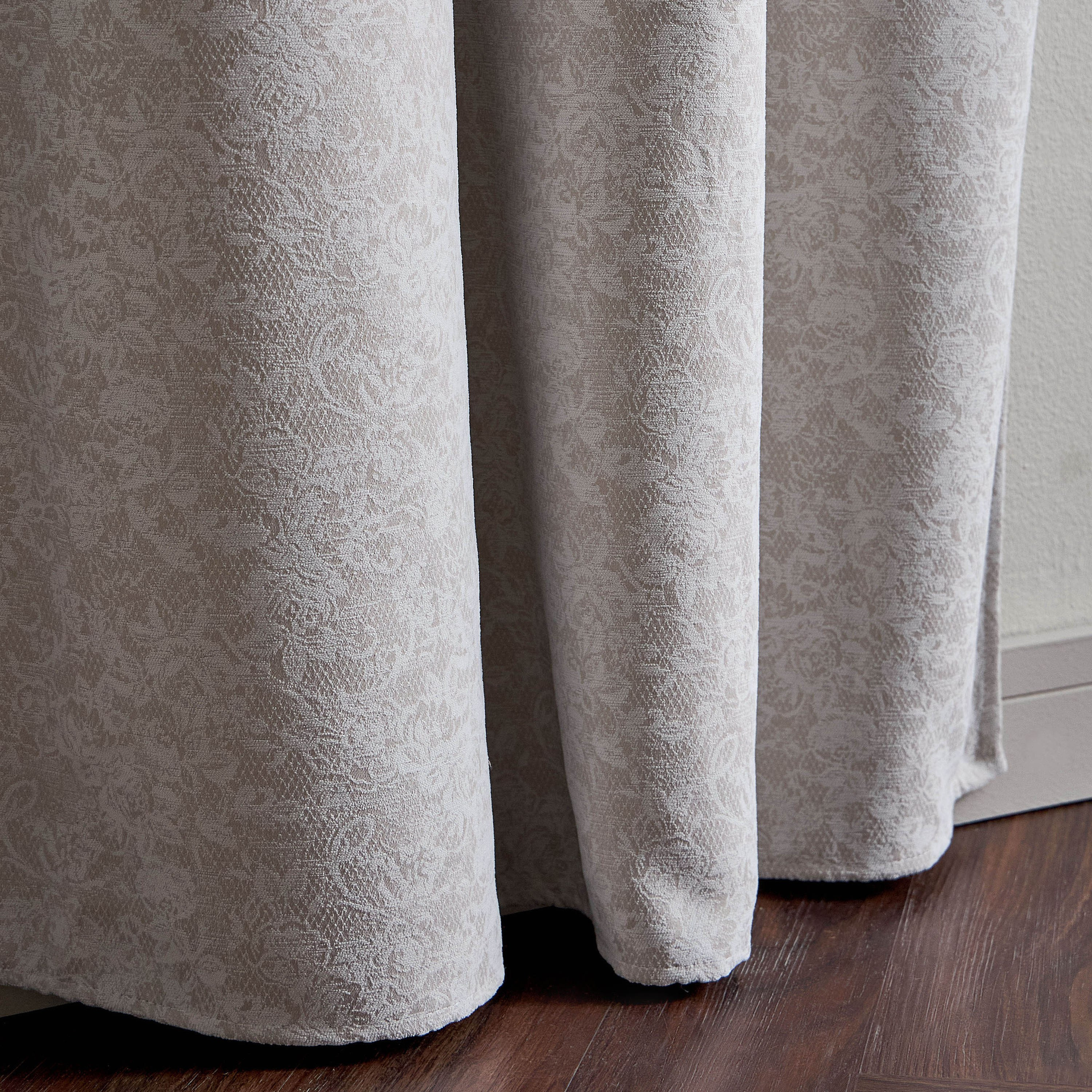 Amiri  2-Piece Blackout Curtain Set - 135x320 cm-household-windows-curtains-image-4