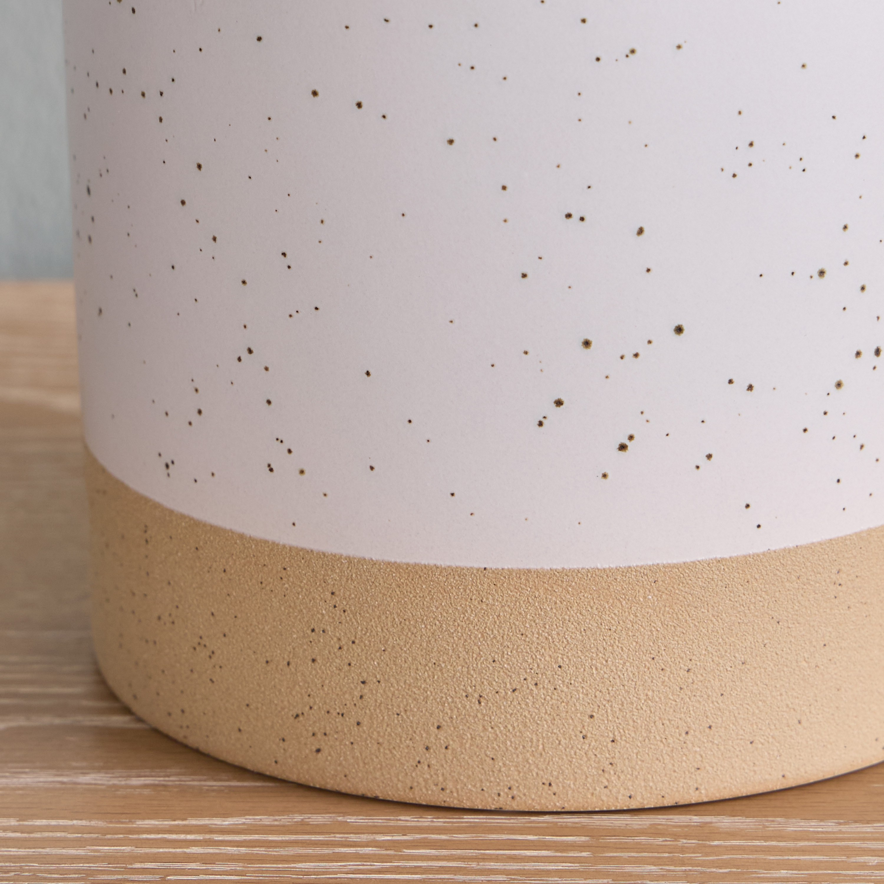 Raha Hudson Ceramic Planter - 17 cm-household-gardenandoutdoor-potsandplanters-planters-image-3