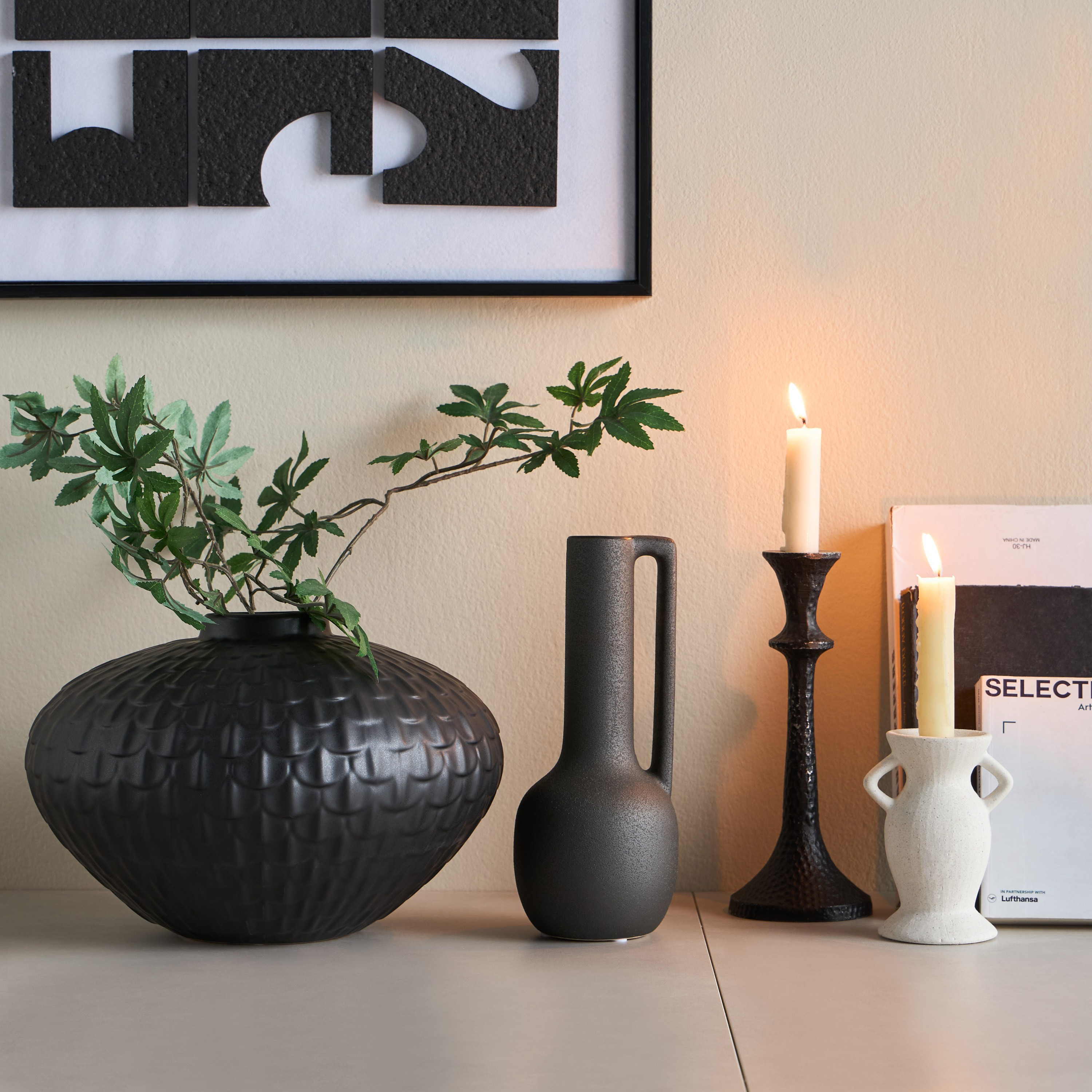 Modern Ceramic Vase - 21 cm-household-decor-vasesandbowls-image-3