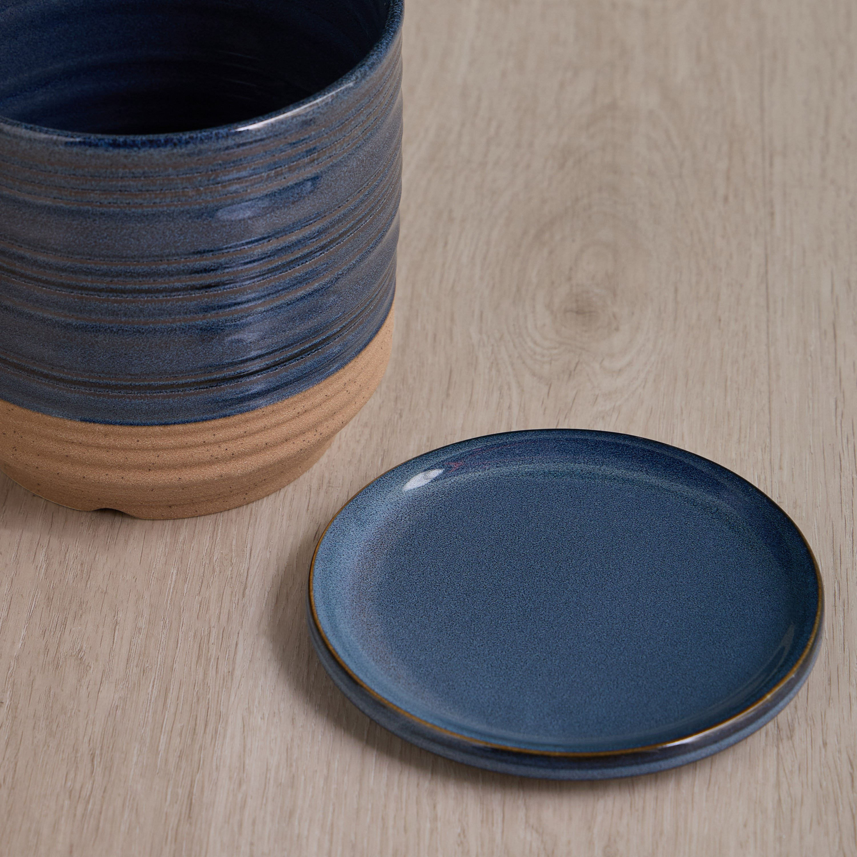 Nouf Paulina Ceramic Planter with Saucer - 18 cm-household-gardenandoutdoor-potsandplanters-planters-image-3