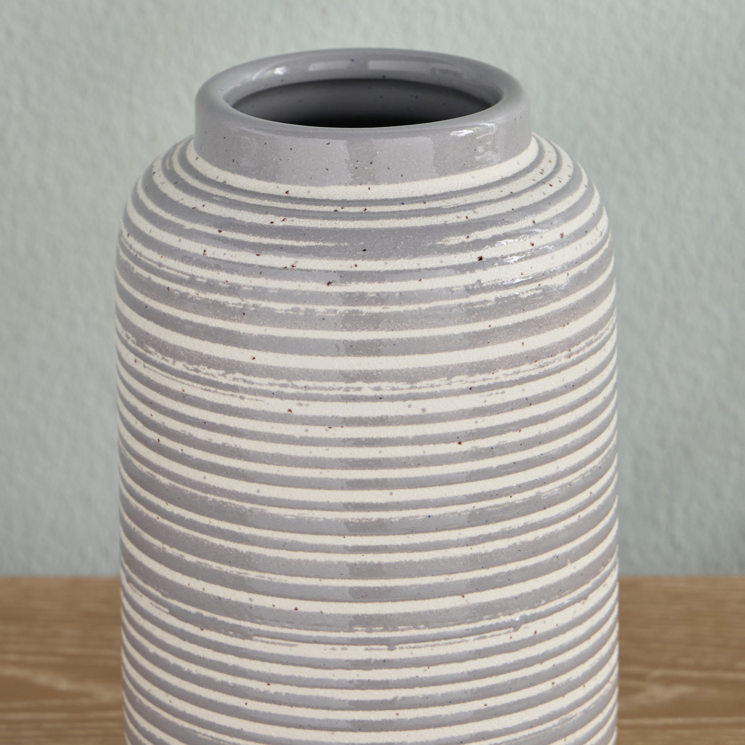 Nouf Paulina Ceramic Vase - 23 cm-household-decor-vasesandbowls-image-2