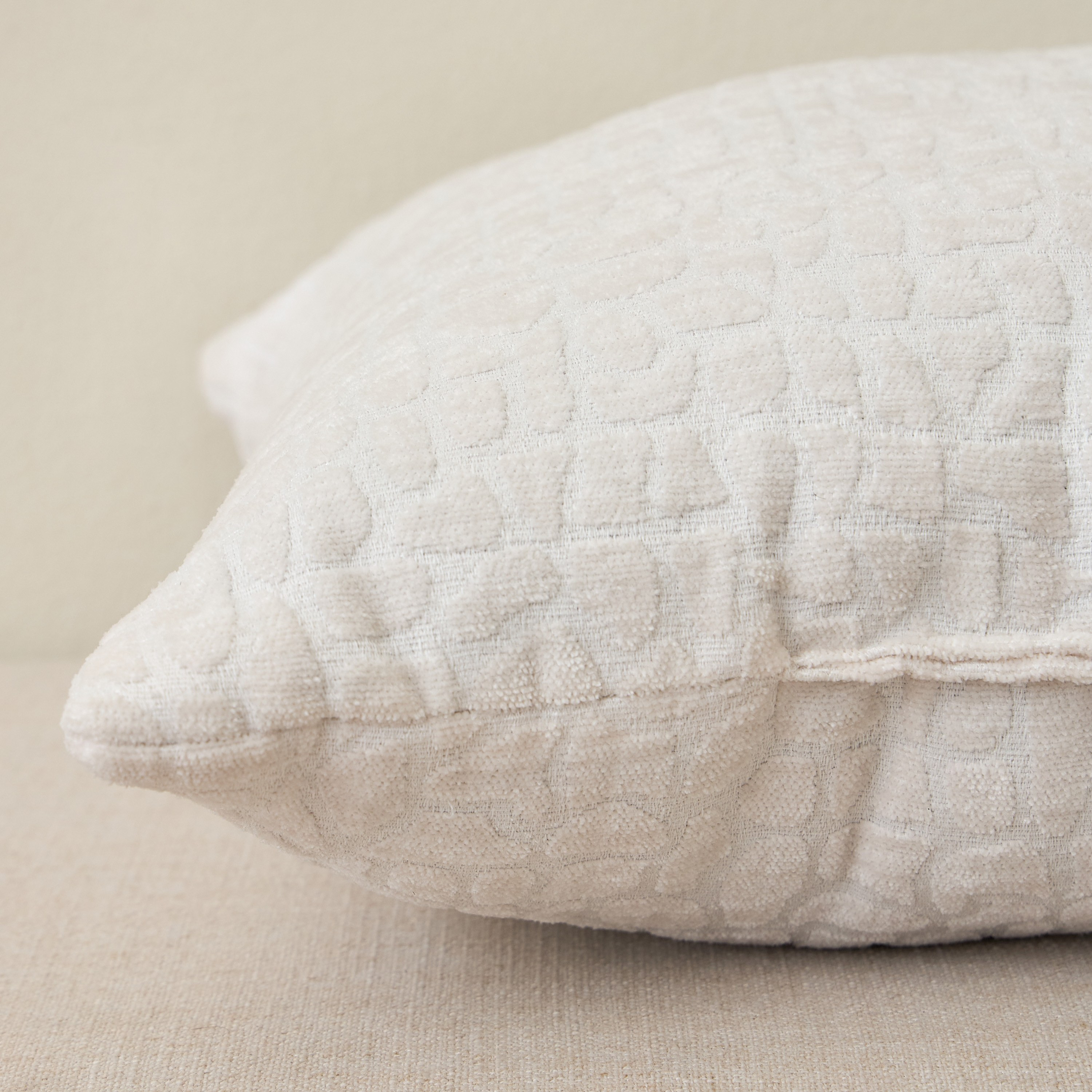 Cameron 2-Piece Jacquard Filled Cushion Set - 45x45 cm-household-cushionsandthrows-filledcushions-decorativecushions-image-3