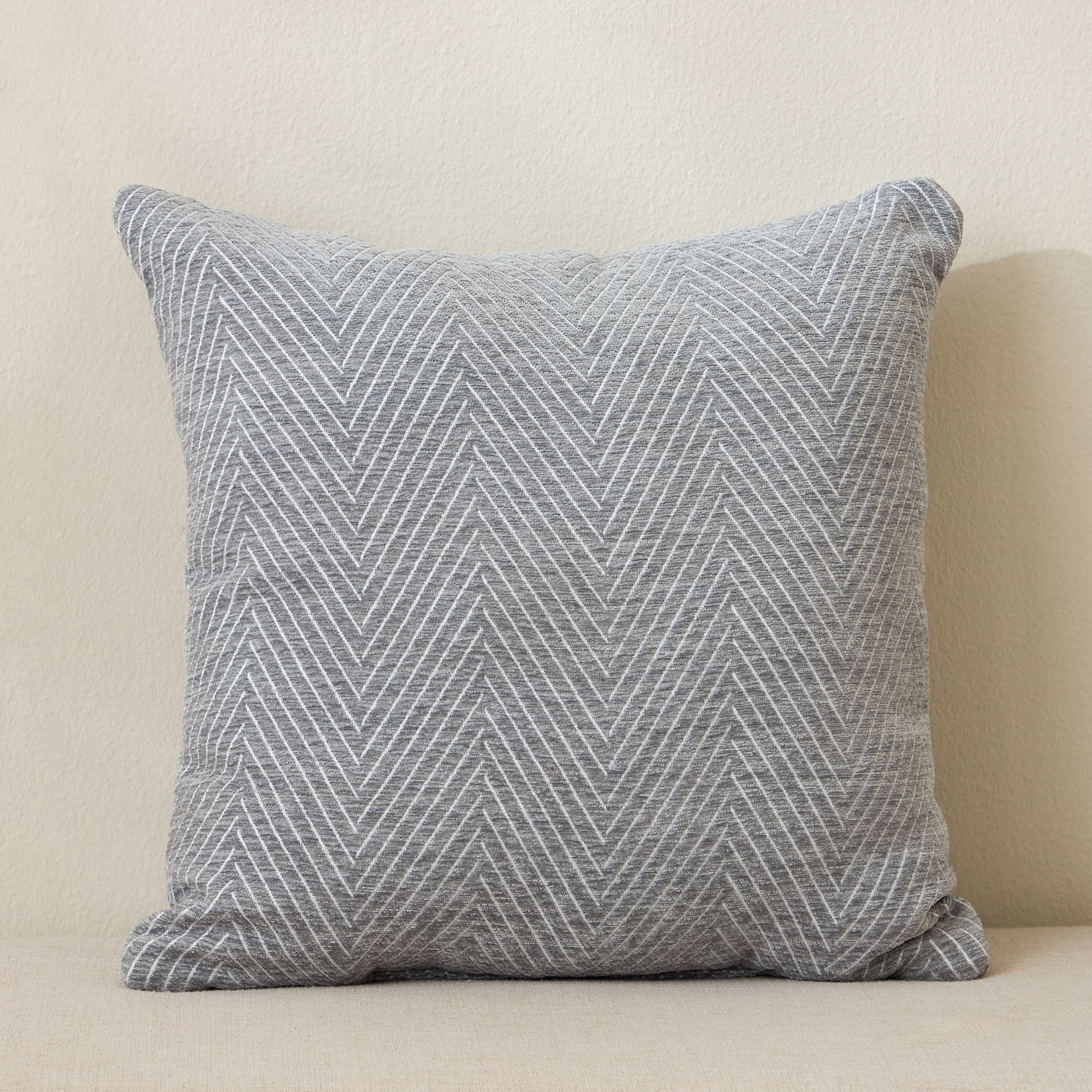 Jakub 2-Piece Jacquard Filled Cushion Set - 45x45 cm-household-cushionsandthrows-filledcushions-decorativecushions-image-1