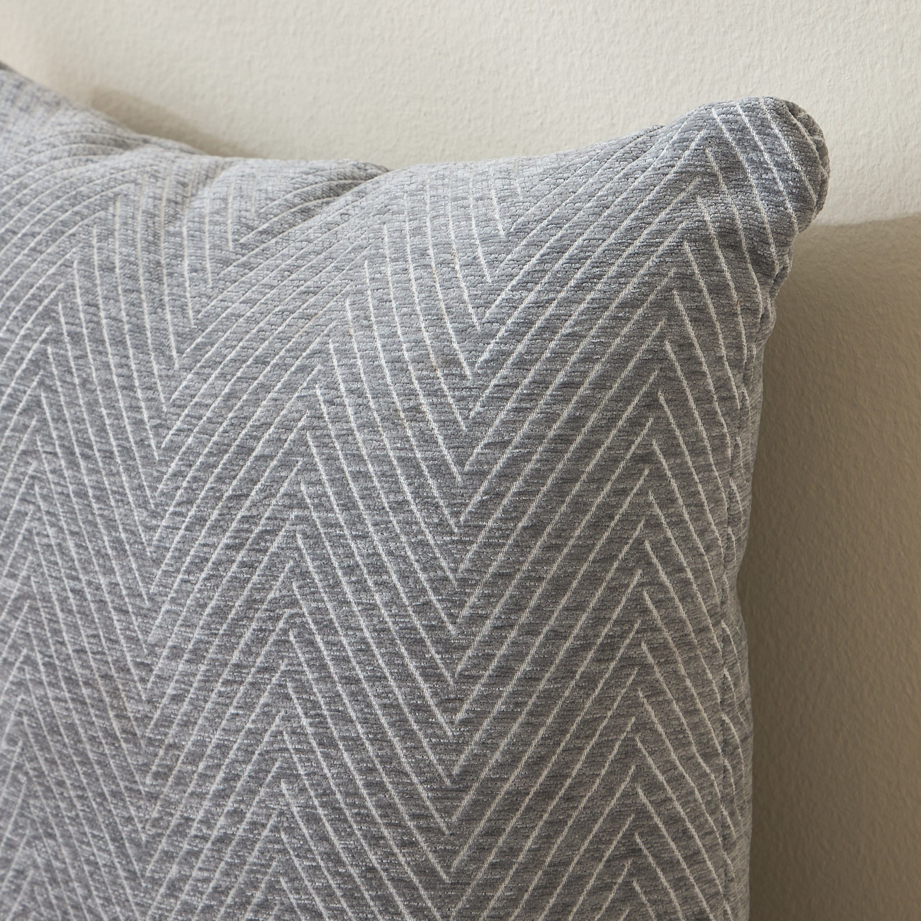 Jakub 2-Piece Jacquard Filled Cushion Set - 45x45 cm-household-cushionsandthrows-filledcushions-decorativecushions-image-2