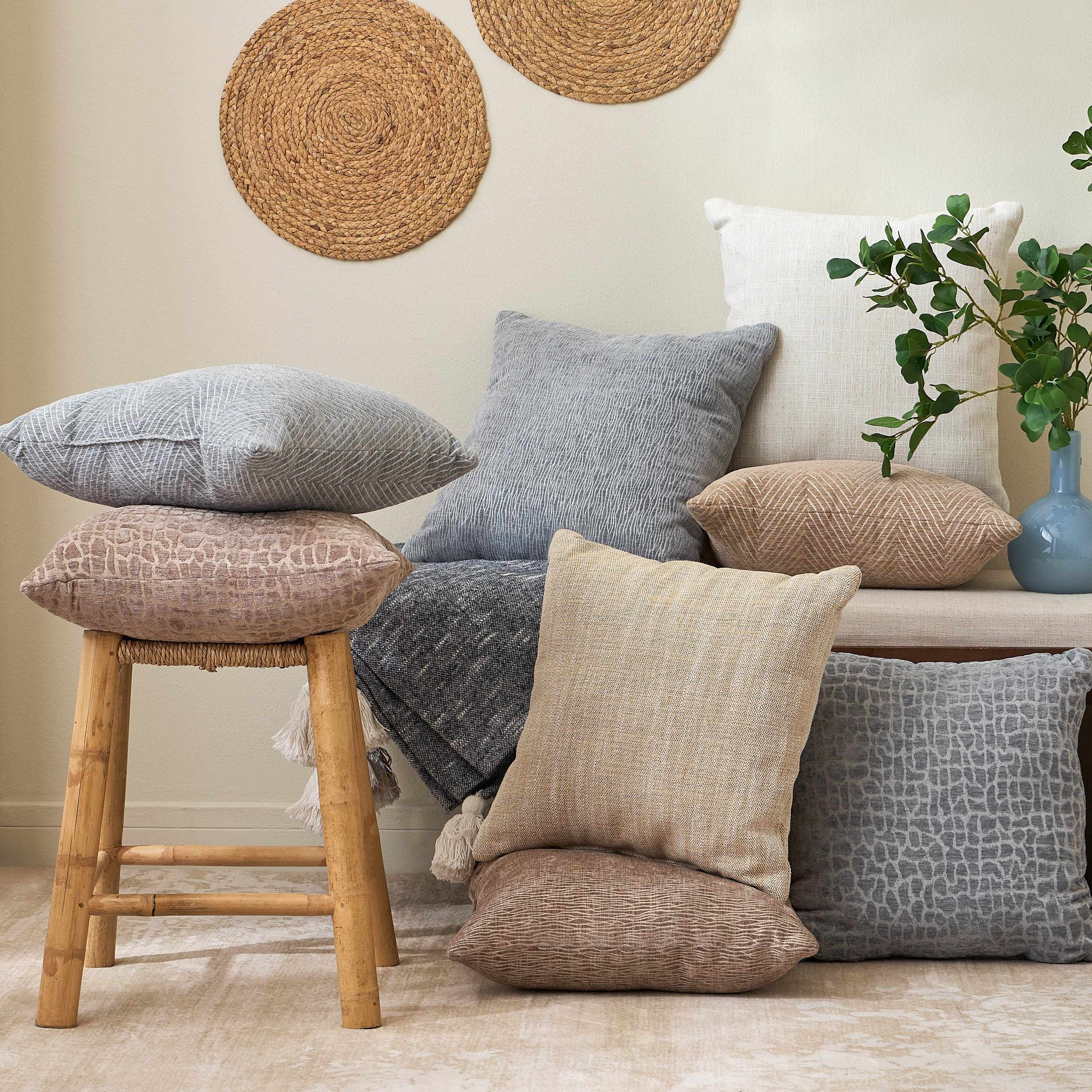 طقم وسائد محشوة قطعتين - آيا - 45x45 سم-household-cushionsandthrows-filledcushions-decorativecushions-image-4