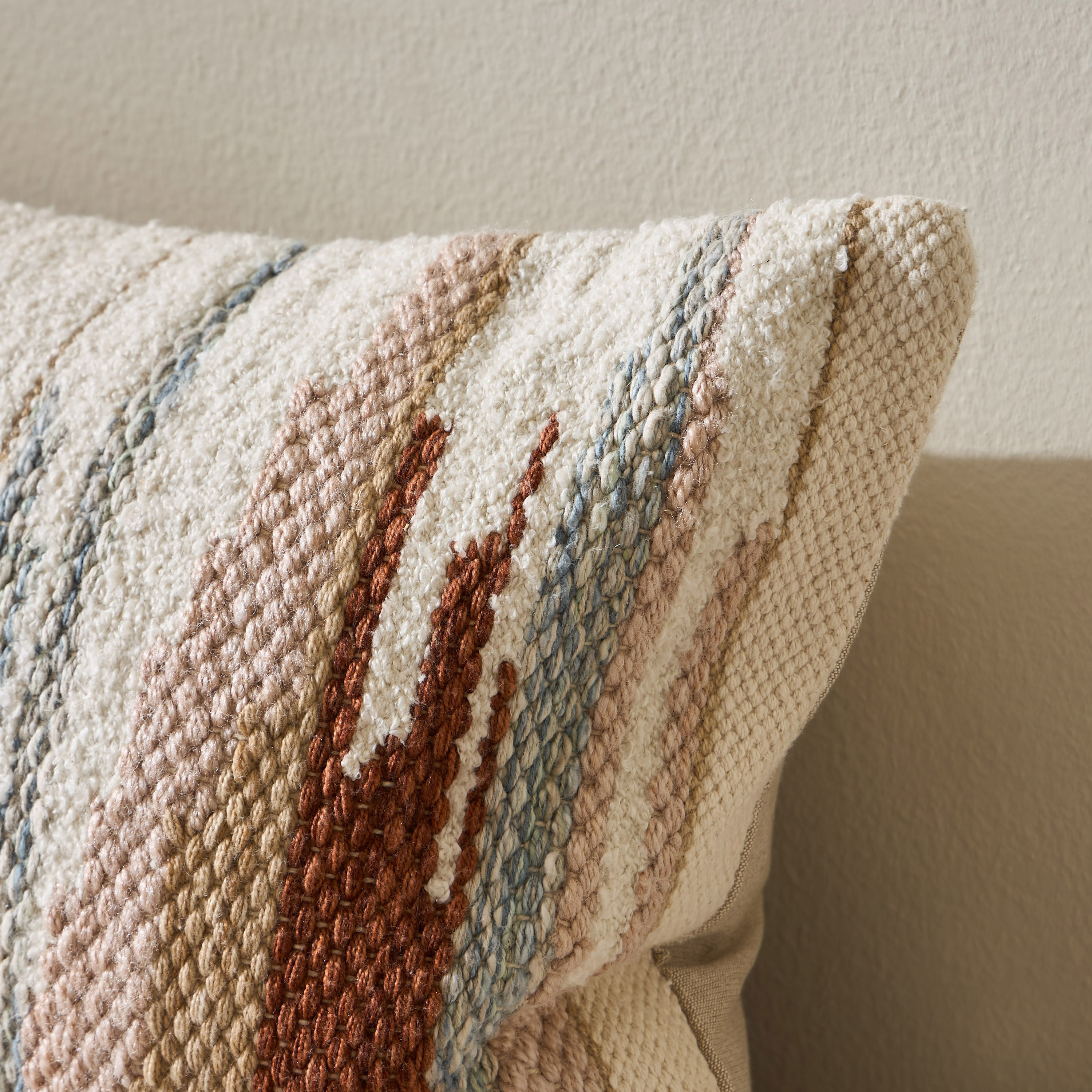 غطاء وسادة محاك يدويا - كاهلاني - 35x90 سم-household-cushionsandthrows-cushioncovers-image-2